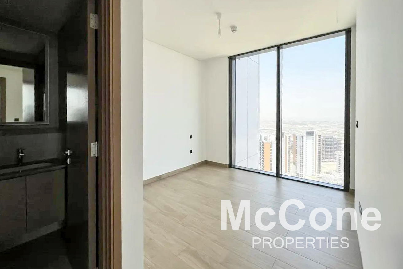 2 Bedroom Apartment for Rent in Waves Grande, Mohammed Bin Rashid City — photo 6 of 11