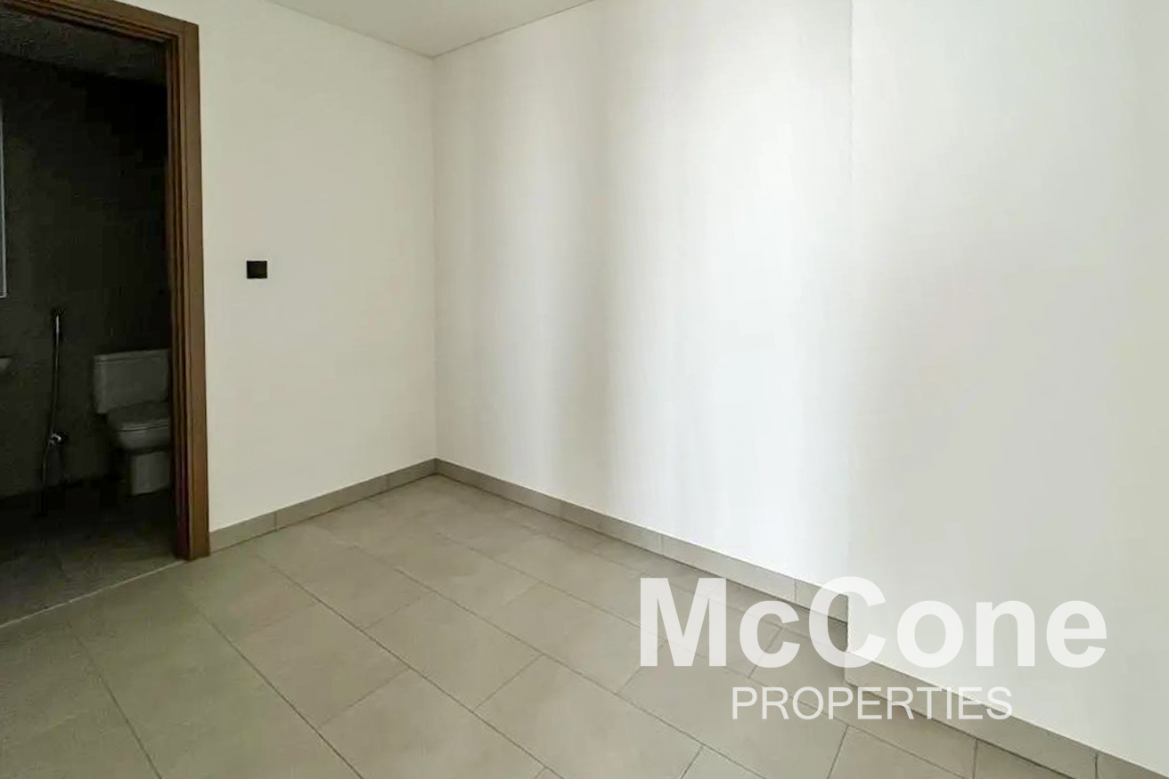 2 Bedroom Apartment for Rent in Waves Grande, Mohammed Bin Rashid City — photo 9 of 11