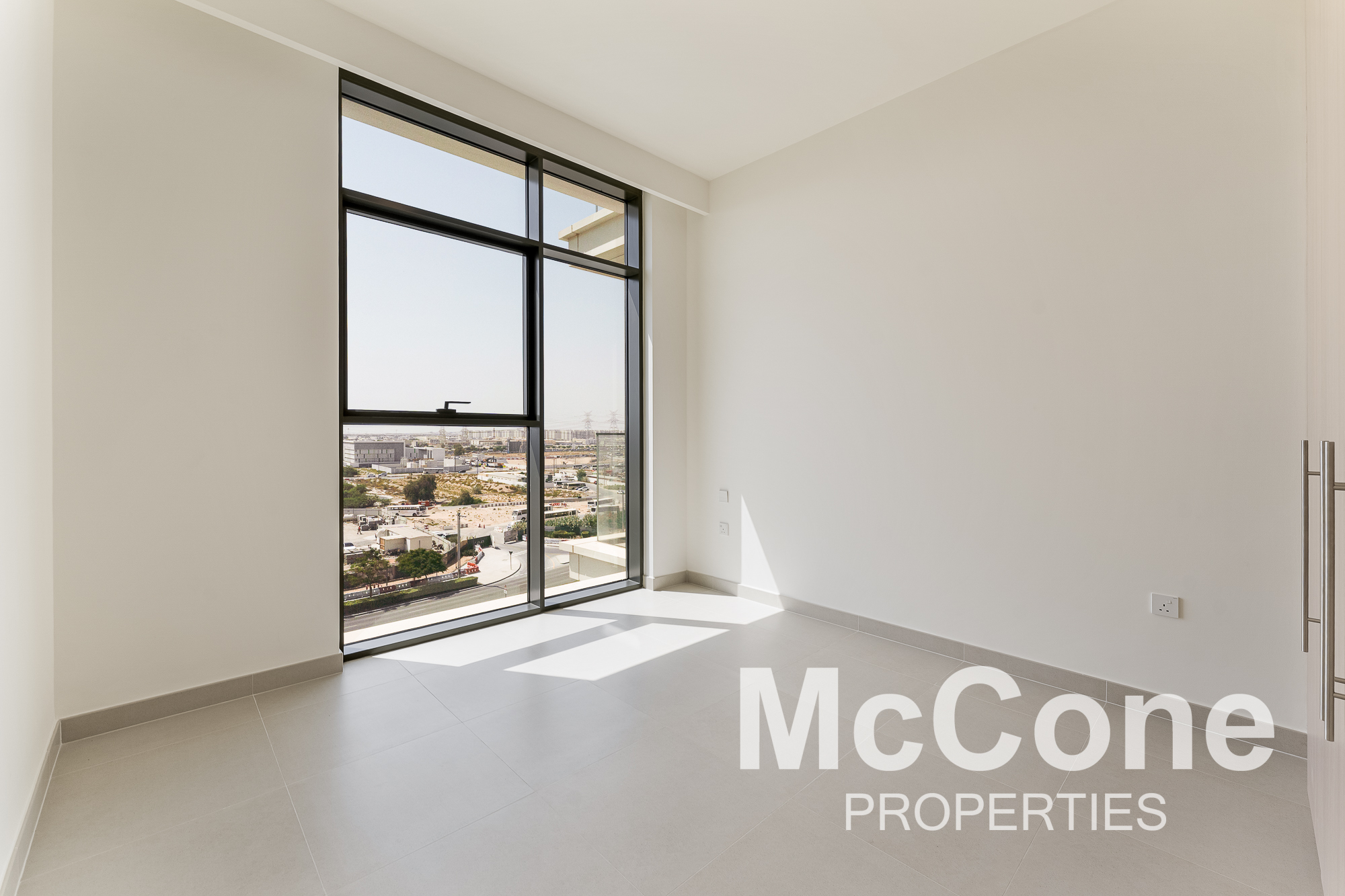 1 Bedroom Apartment for Rent in Golf Grand, Dubai Hills Estate — photo 5 of 11