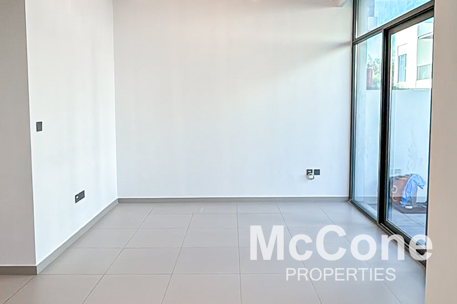 3 Bedroom Townhouse for Rent in Sun, Arabian Ranches 3 — photo 3 of 19