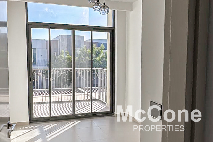 3 Bedroom Townhouse for Rent in Sun, Arabian Ranches 3 — photograph 10 of 19
