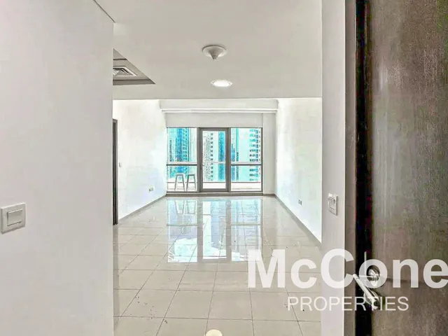 1 Bedroom Apartment for Rent in Bay Central Tower Central, Dubai Marina