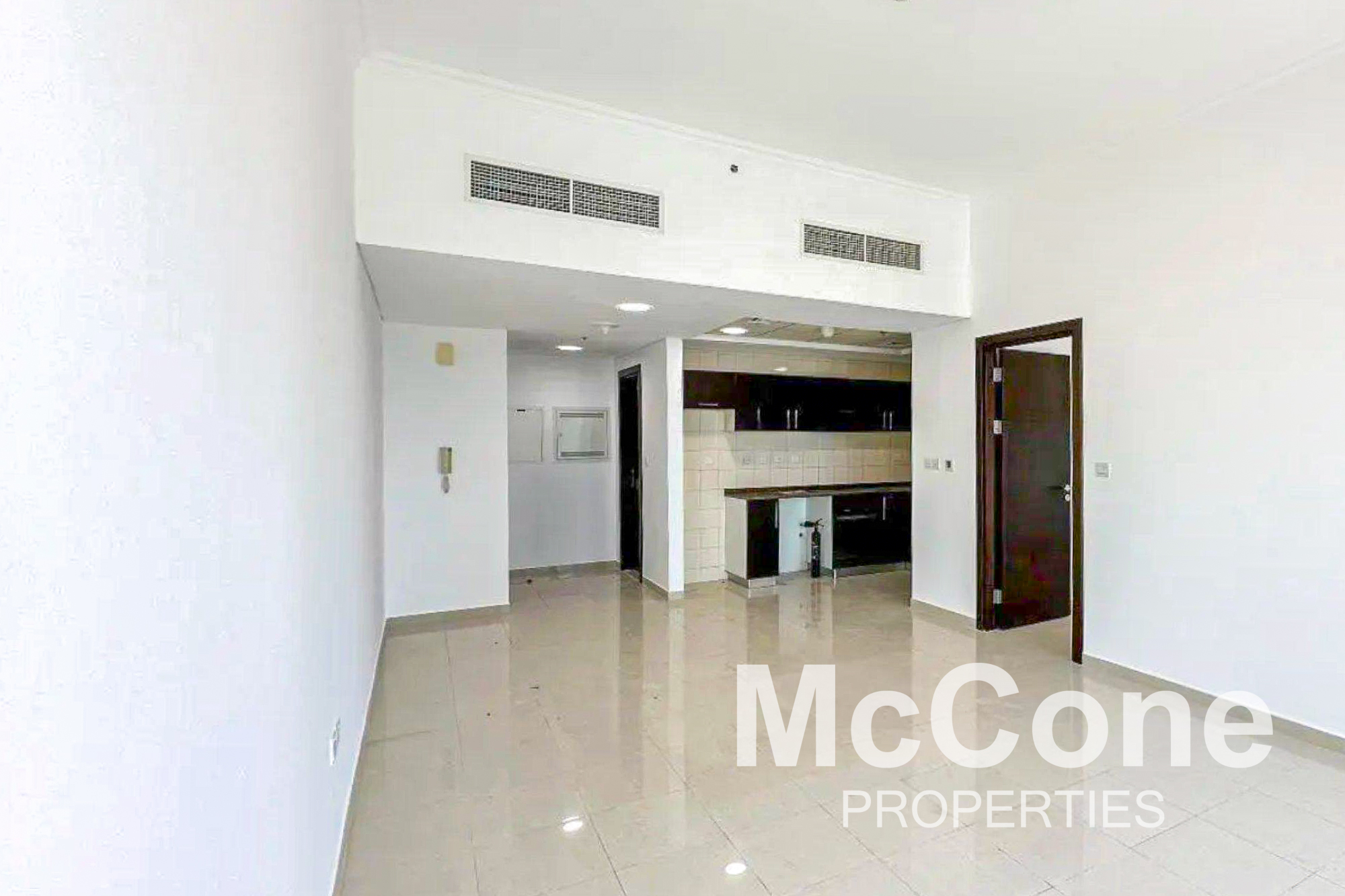1 Bedroom Apartment for Rent in Bay Central Tower Central, Dubai Marina — photo 3 of 10