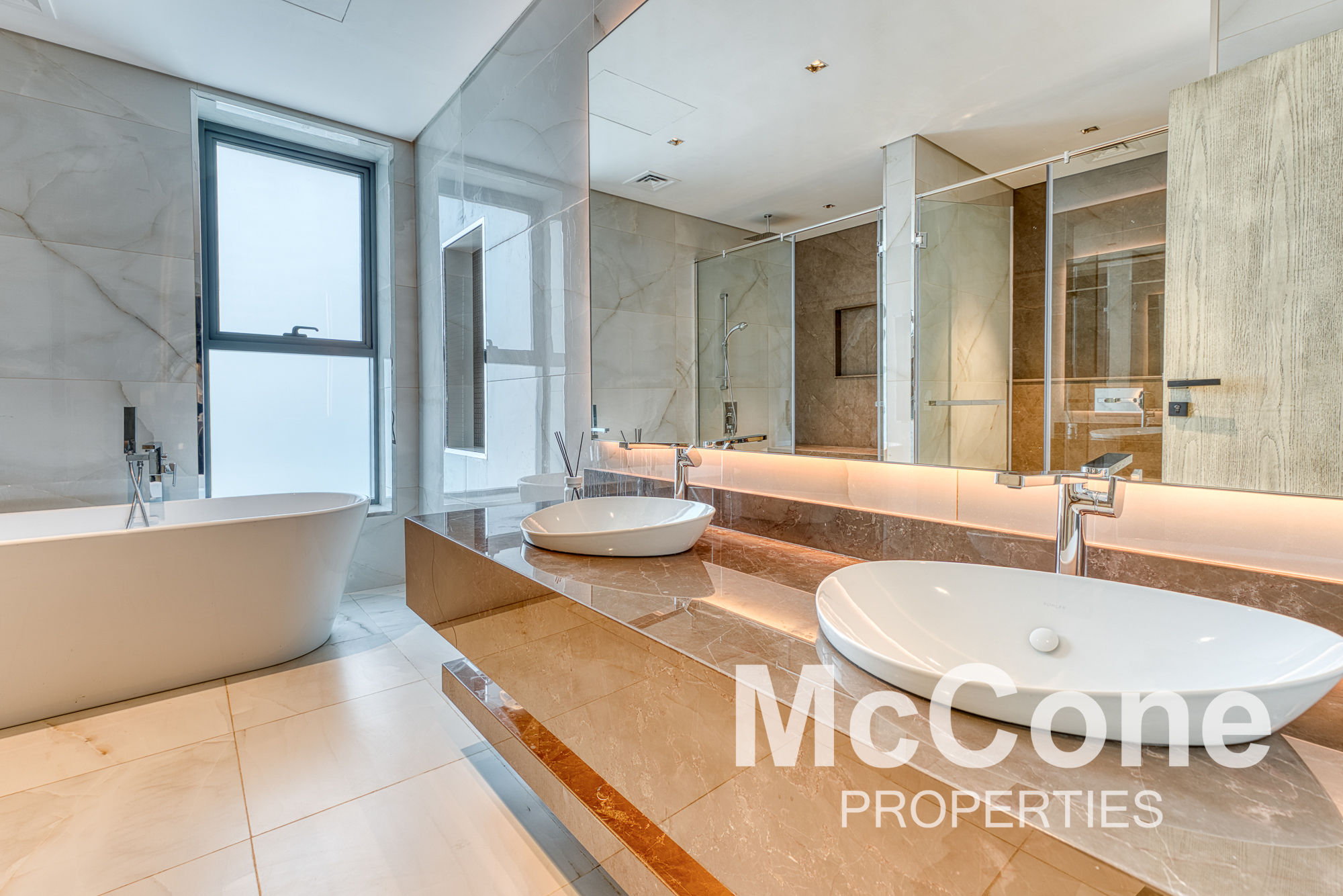 8 Bedroom Villa for Rent in Signature Villas Frond G, Palm Jumeirah — photograph 21 of 28