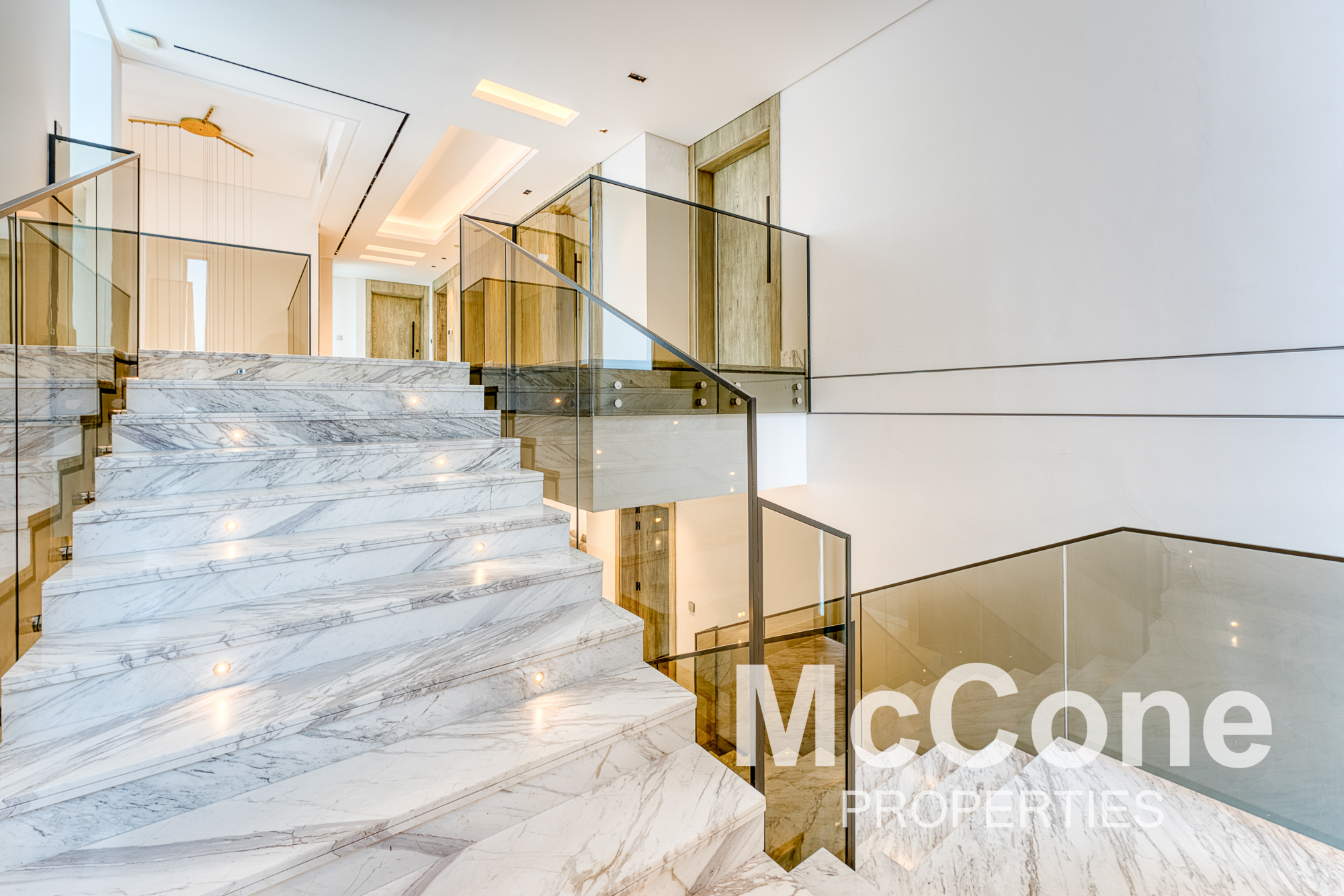 8 Bedroom Villa for Rent in Signature Villas Frond G, Palm Jumeirah — photograph 11 of 28
