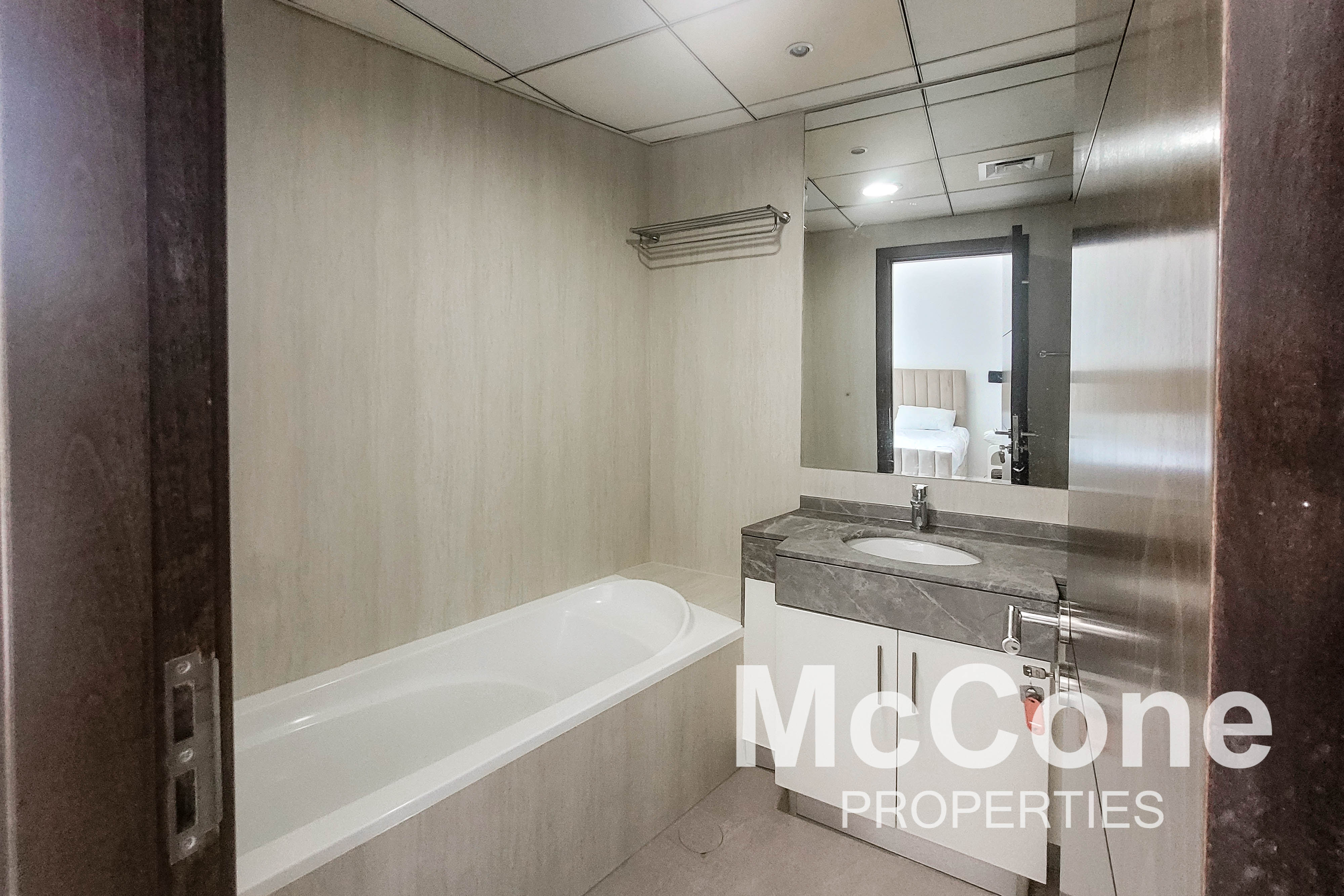 1 Bedroom Apartment for Rent in Bay Central Tower Central, Dubai Marina — photograph 10 of 18