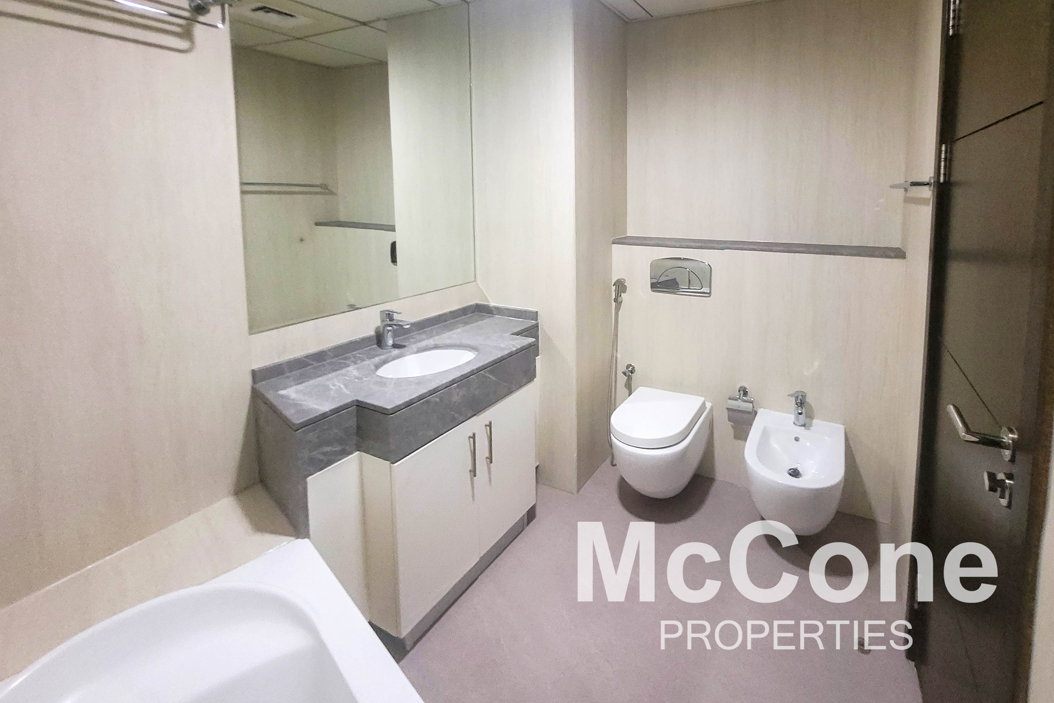 1 Bedroom Apartment for Rent in Bay Central Tower Central, Dubai Marina — photograph 11 of 18