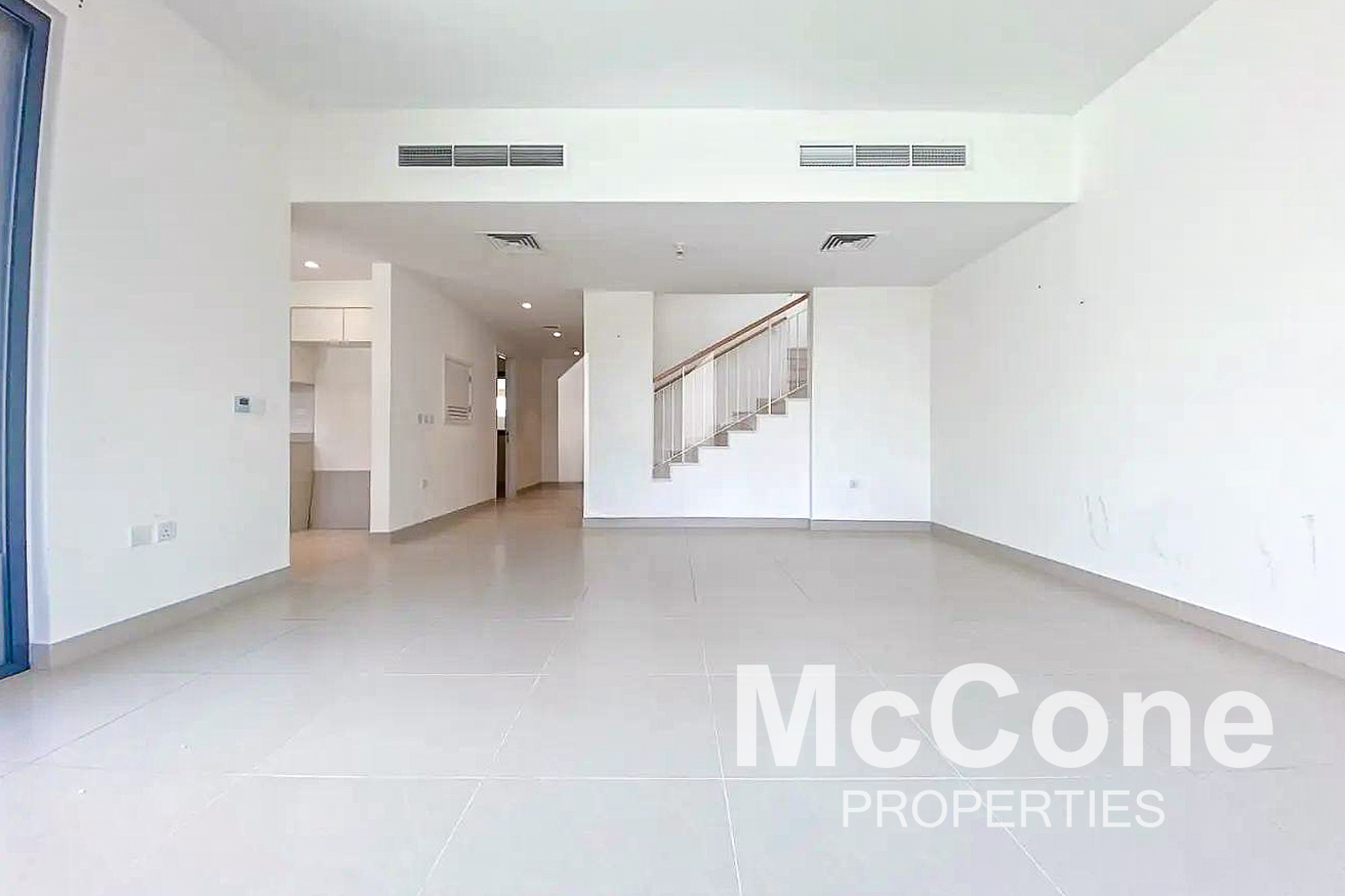 3 Bedroom Villa for Rent in Maple at Dubai Hills Estate 1, Dubai Hills Estate — photo 2 of 12