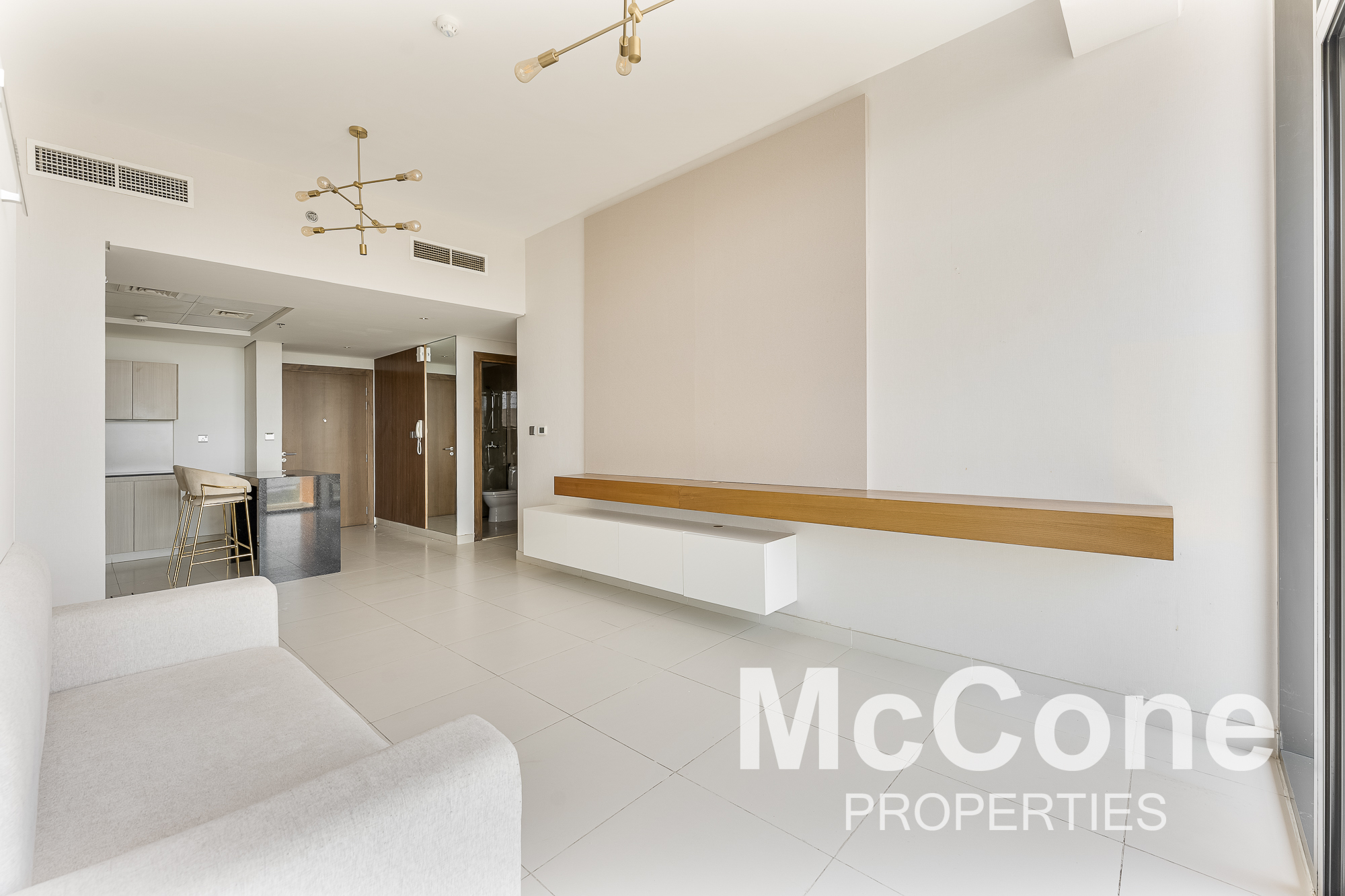2 Bedroom Apartment for Rent in Binghatti West Boutique Suites, Dubai Land Residence Complex — photo 4 of 23