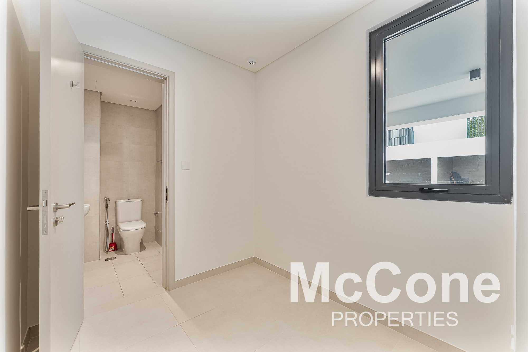 3 Bedroom Townhouse for Rent in Bliss, Arabian Ranches 3 — photograph 12 of 30