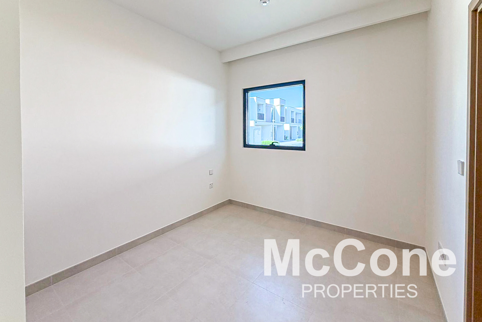 4 Bedroom Townhouse for Rent in Raya, Arabian Ranches 3 — photo 6 of 16