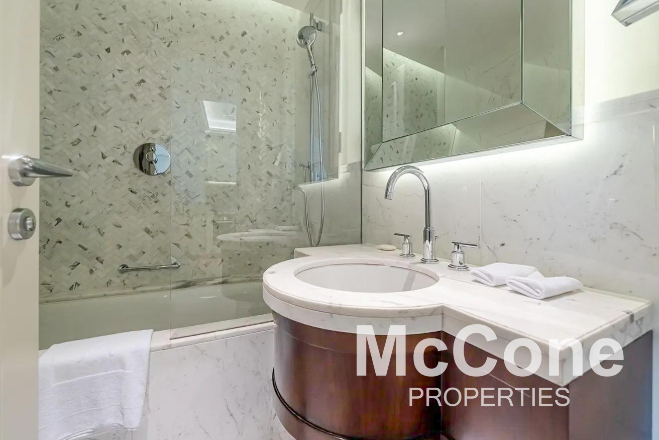Studio Apartment for Rent in Kempinski BLVD, Downtown Dubai — photograph 10 of 11