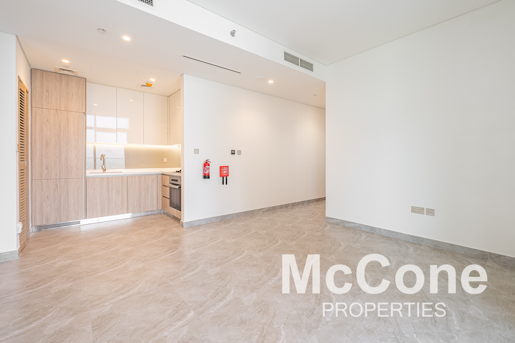 1 Bedroom Apartment for Rent in Peninsula Two, Business Bay — photo 5 of 14