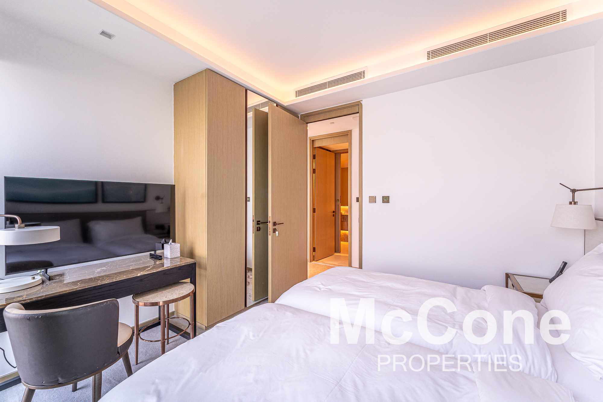 2 Bedroom Apartment for Rent in Address Harbour Point Tower 2, Dubai Creek Harbour (The Lagoons) — photo 6 of 16