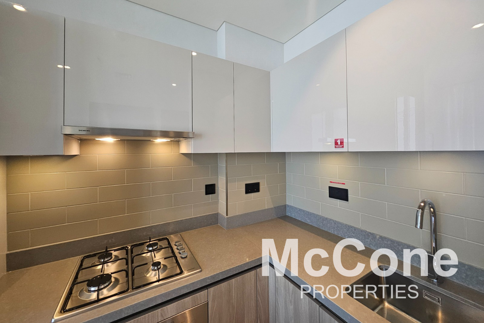 1 Bedroom Apartment for Rent in Sobha Hartland Waves, Mohammed Bin Rashid City — photo 8 of 18