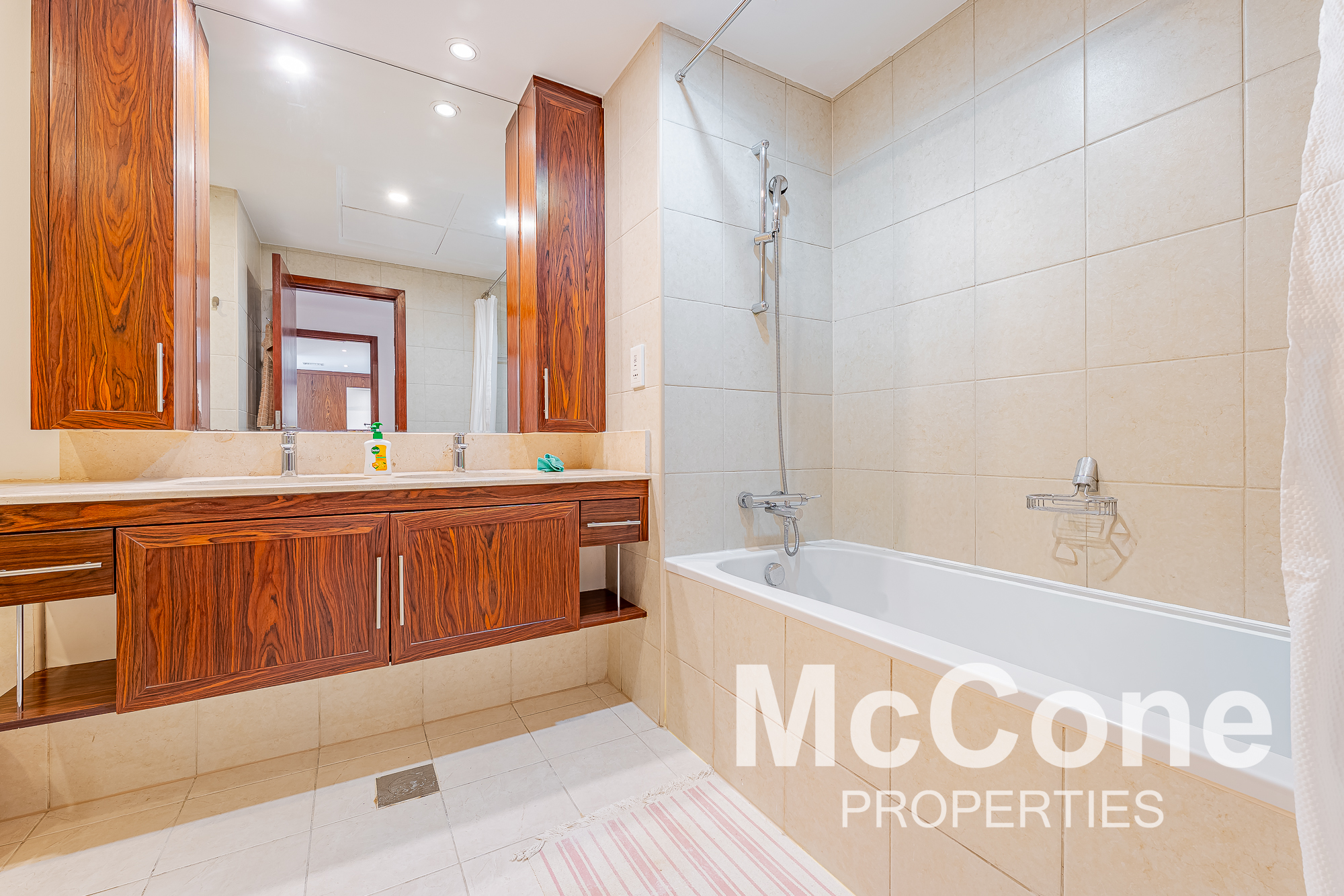 2 Bedroom Apartment for Rent in The Residences 8, Downtown Dubai — photograph 11 of 15