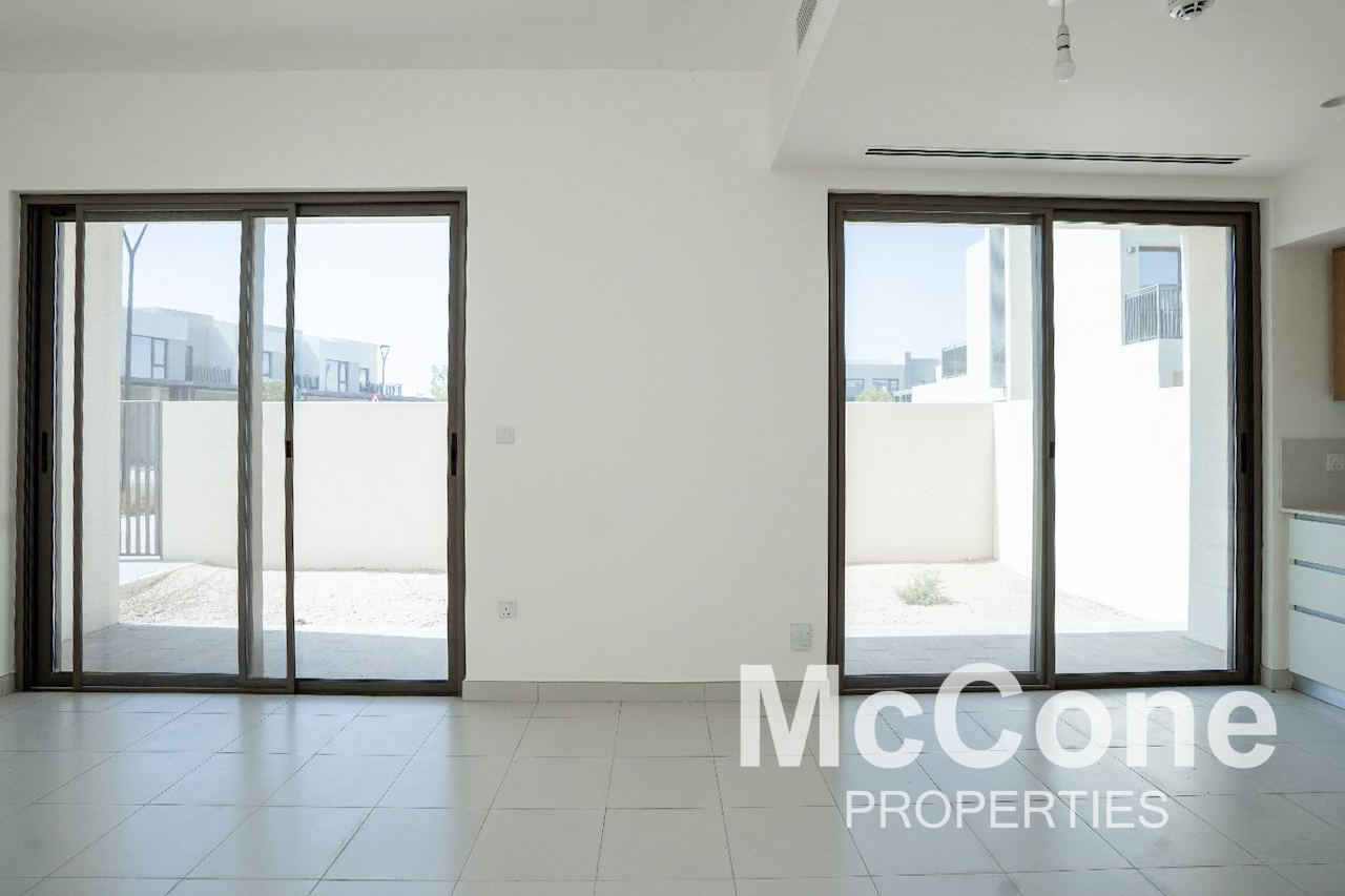3 Bedroom Townhouse for Rent in Parkside 1, Dubai South (Dubai World Central) — photo 2 of 17