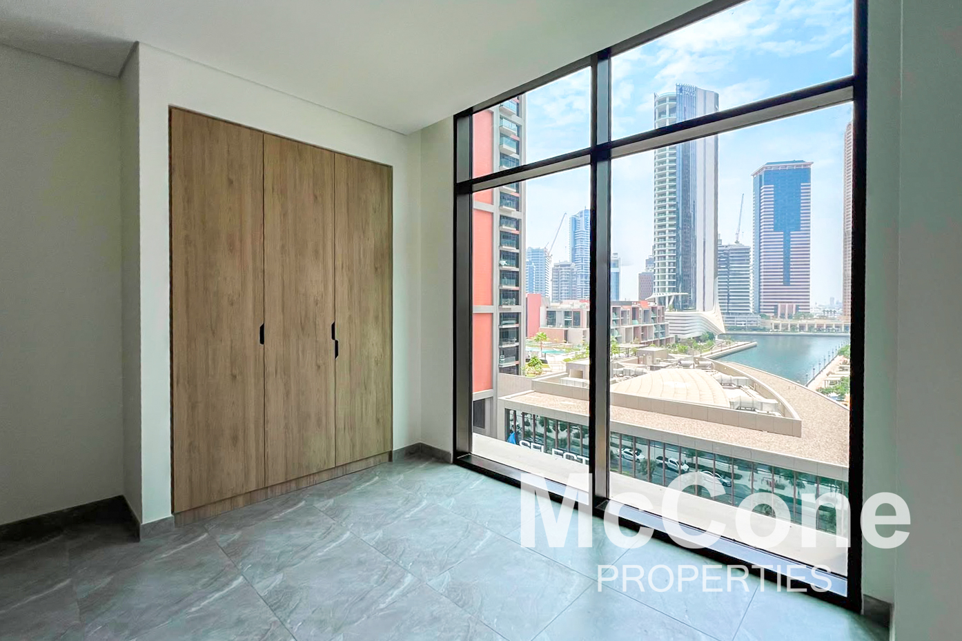 2 Bedroom Apartment for Rent in Peninsula Two, Business Bay — photo 9 of 16