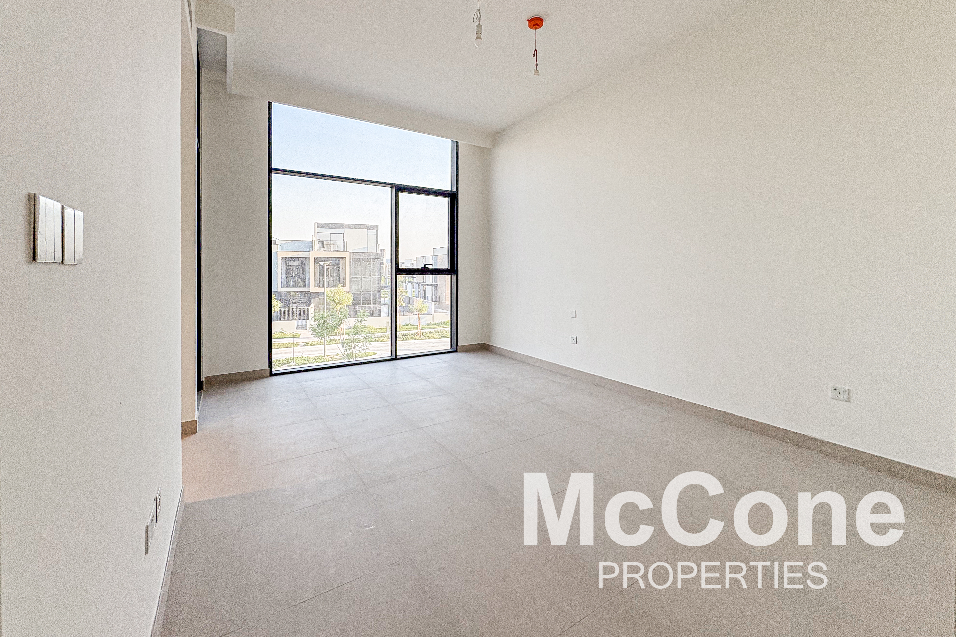 4 Bedroom Townhouse for Rent in Mudon Al Ranim 6, Mudon — photo 3 of 10