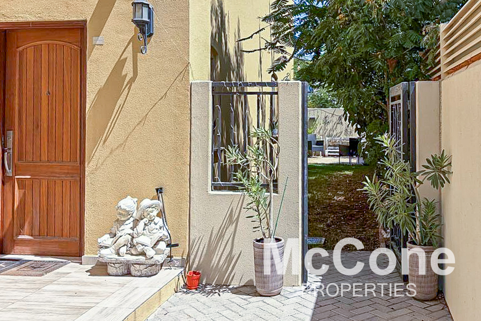 3 Bedroom Villa for Rent in La Quinta, Villanova — photograph 16 of 20