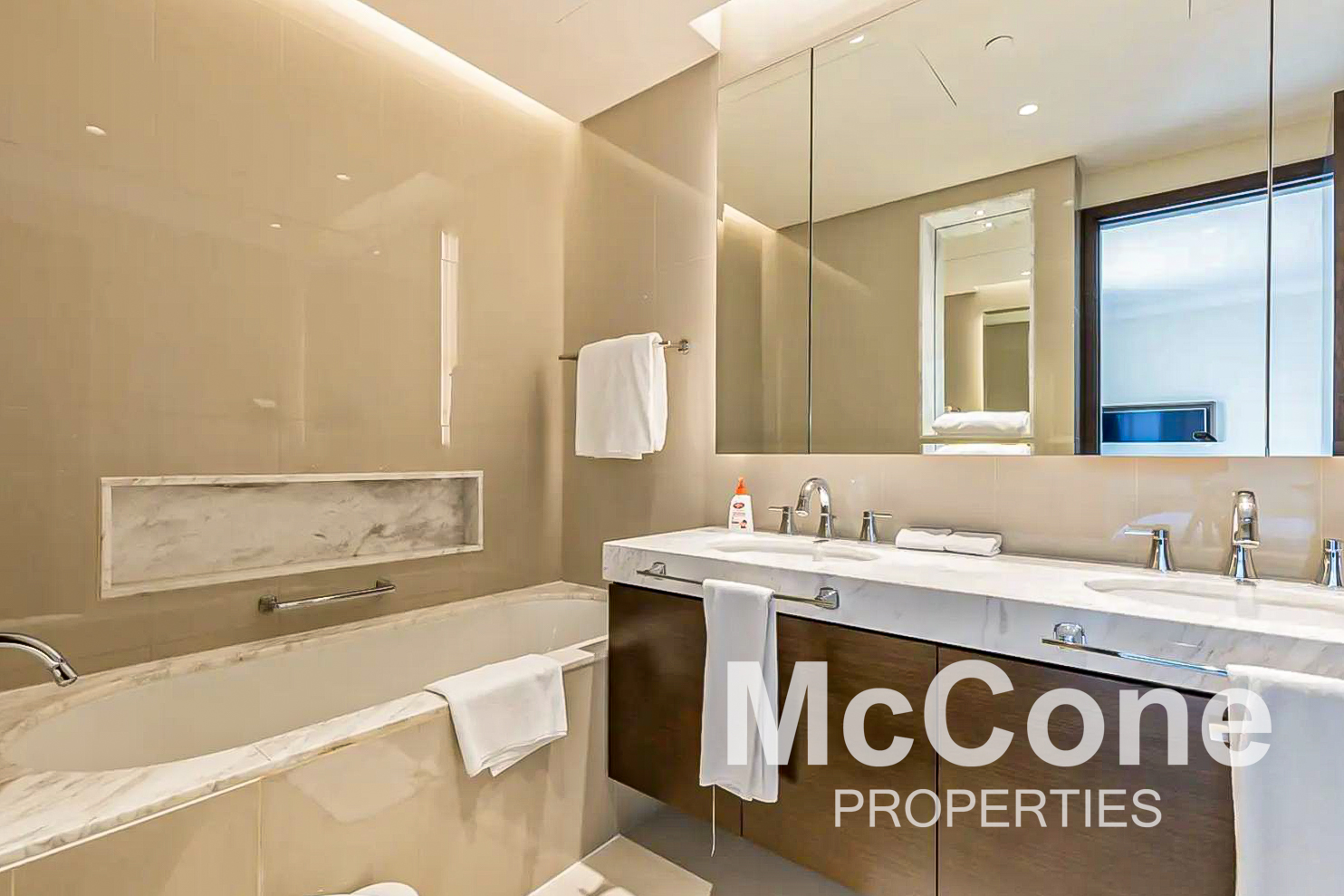 2 Bedroom Apartment for Rent in The Address Residence Fountain Views 1, Downtown Dubai — photograph 15 of 17