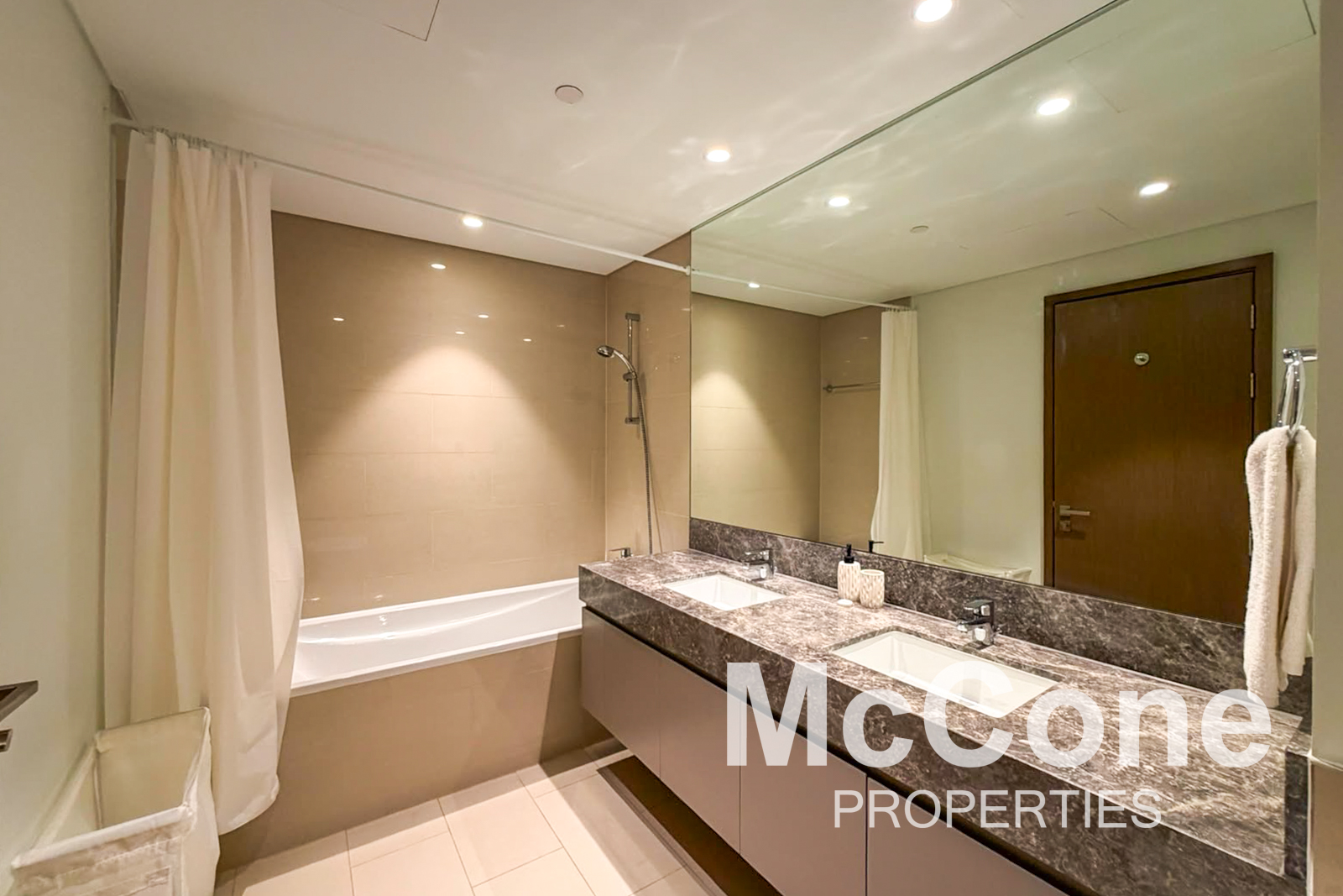 2 Bedroom Apartment for Rent in Act One, Downtown Dubai — photograph 13 of 15