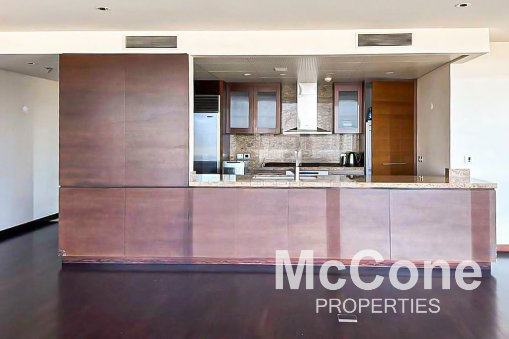 2 Bedroom Apartment for Rent in Burj Khalifa, Downtown Dubai — photo 3 of 11