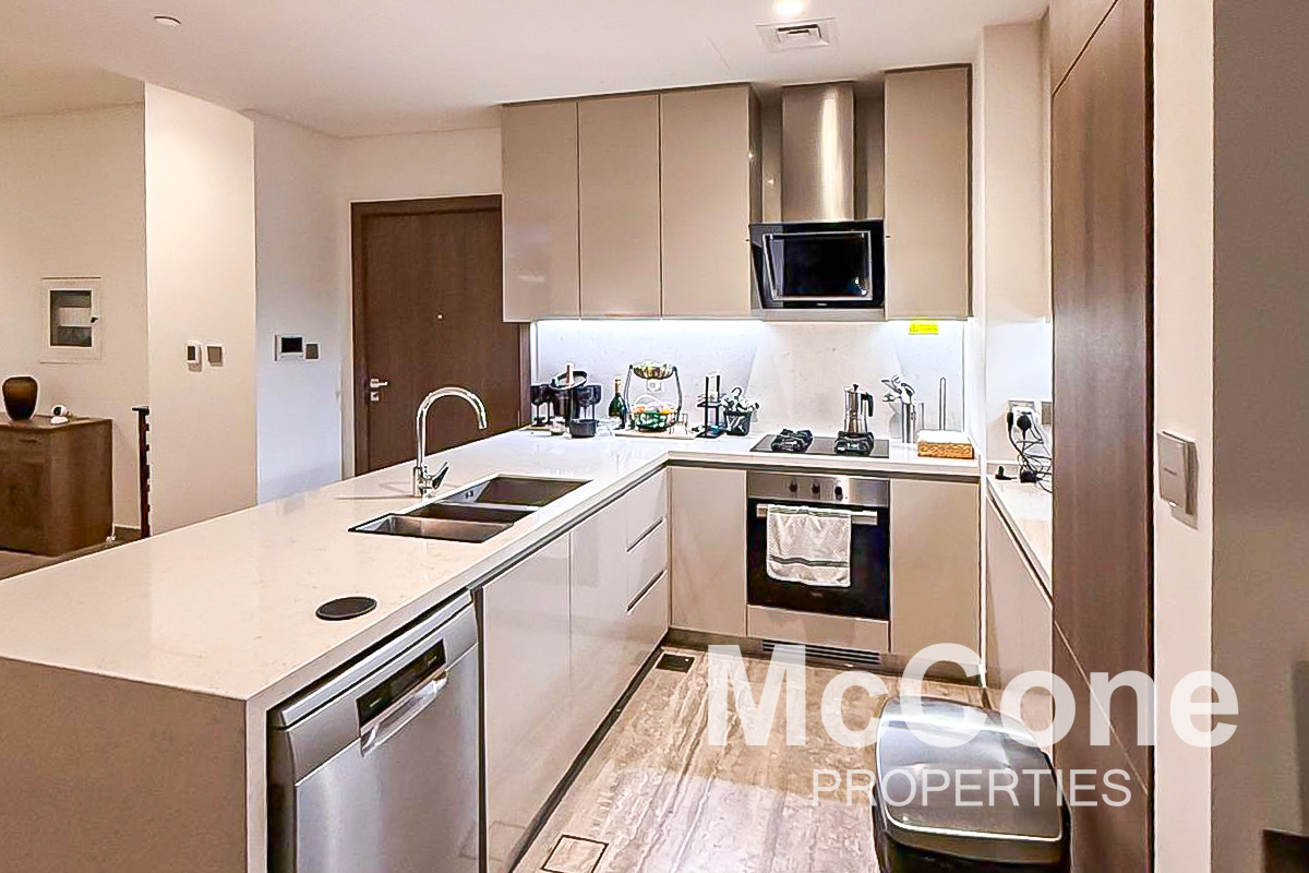 2 Bedroom Apartment for Rent in Peninsula One, Business Bay — photo 9 of 26