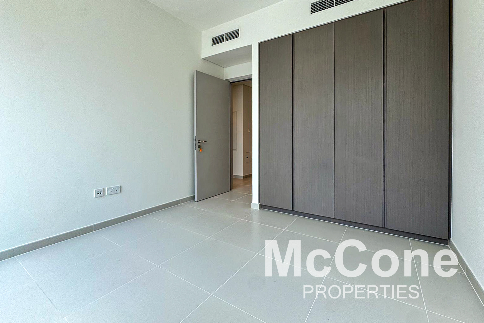 3 Bedroom Townhouse for Rent in Bliss 2, Arabian Ranches 3 — photograph 11 of 22