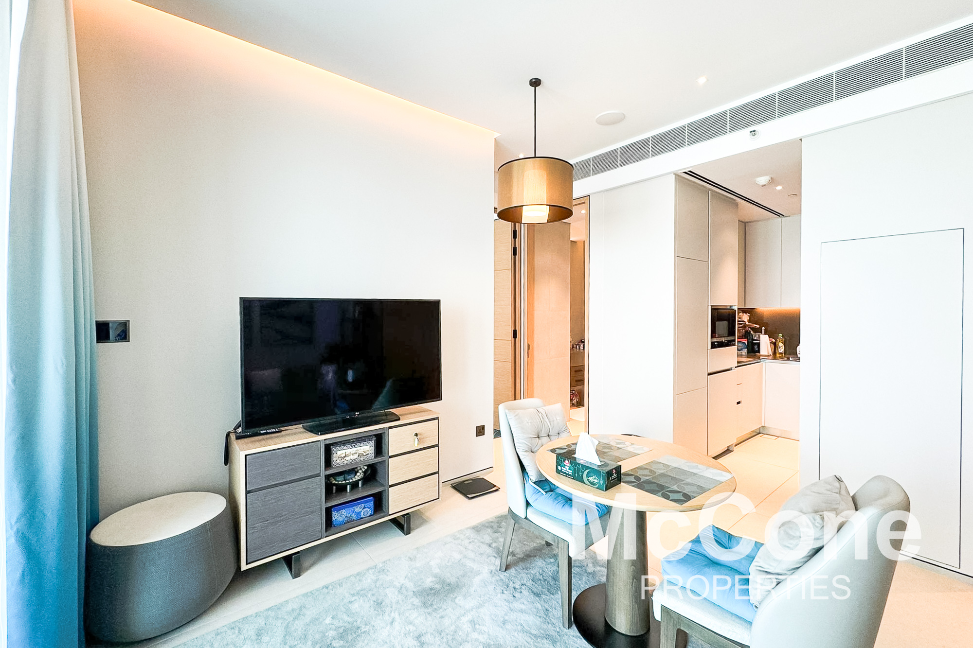1 Bedroom Apartment for Rent in Jumeirah Gate Tower 2, Jumeirah Beach Residence — photo 3 of 15