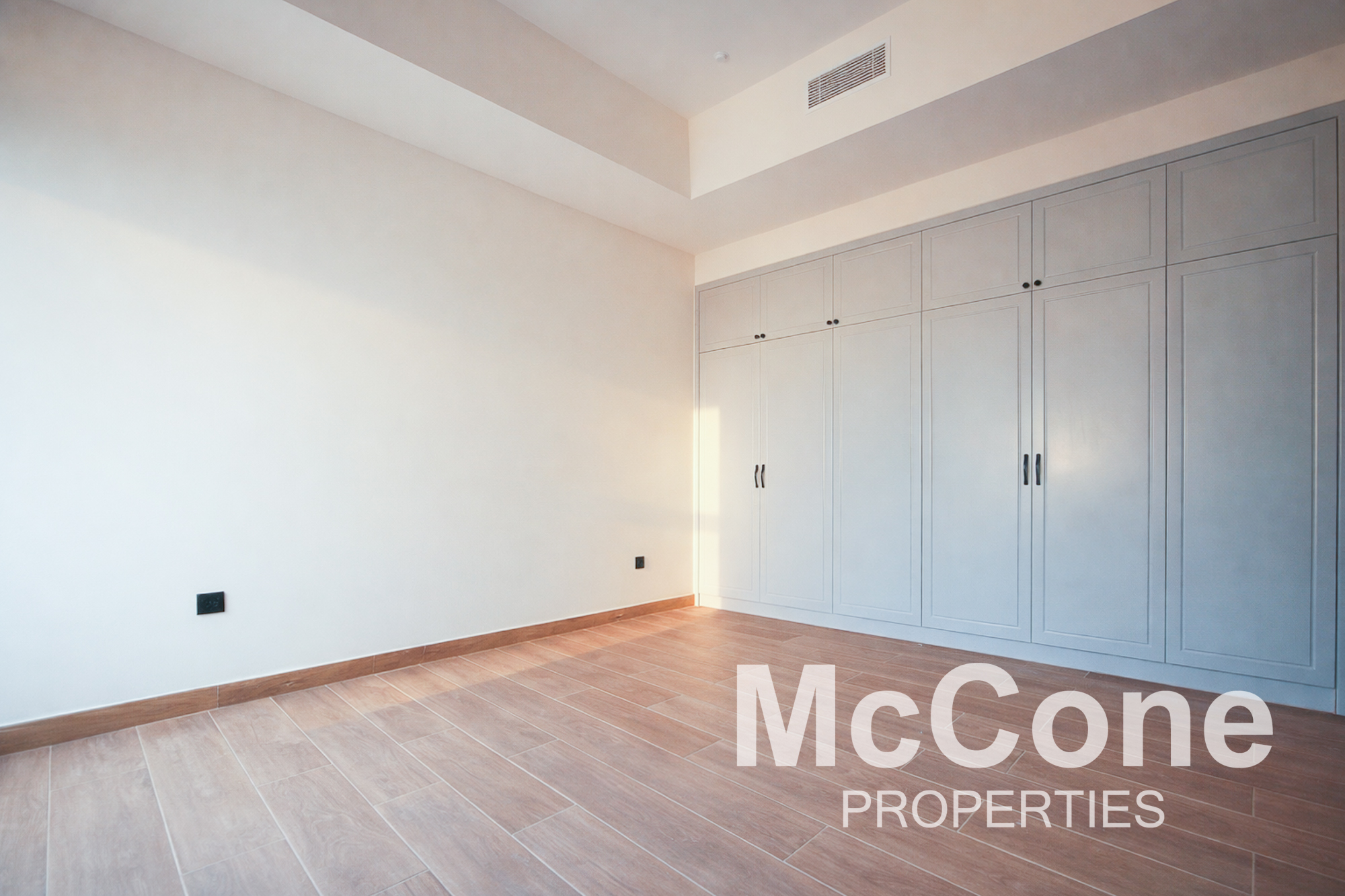 4 Bedroom Villa for Rent in Costa Brava 1, Damac Lagoons — photo 2 of 10