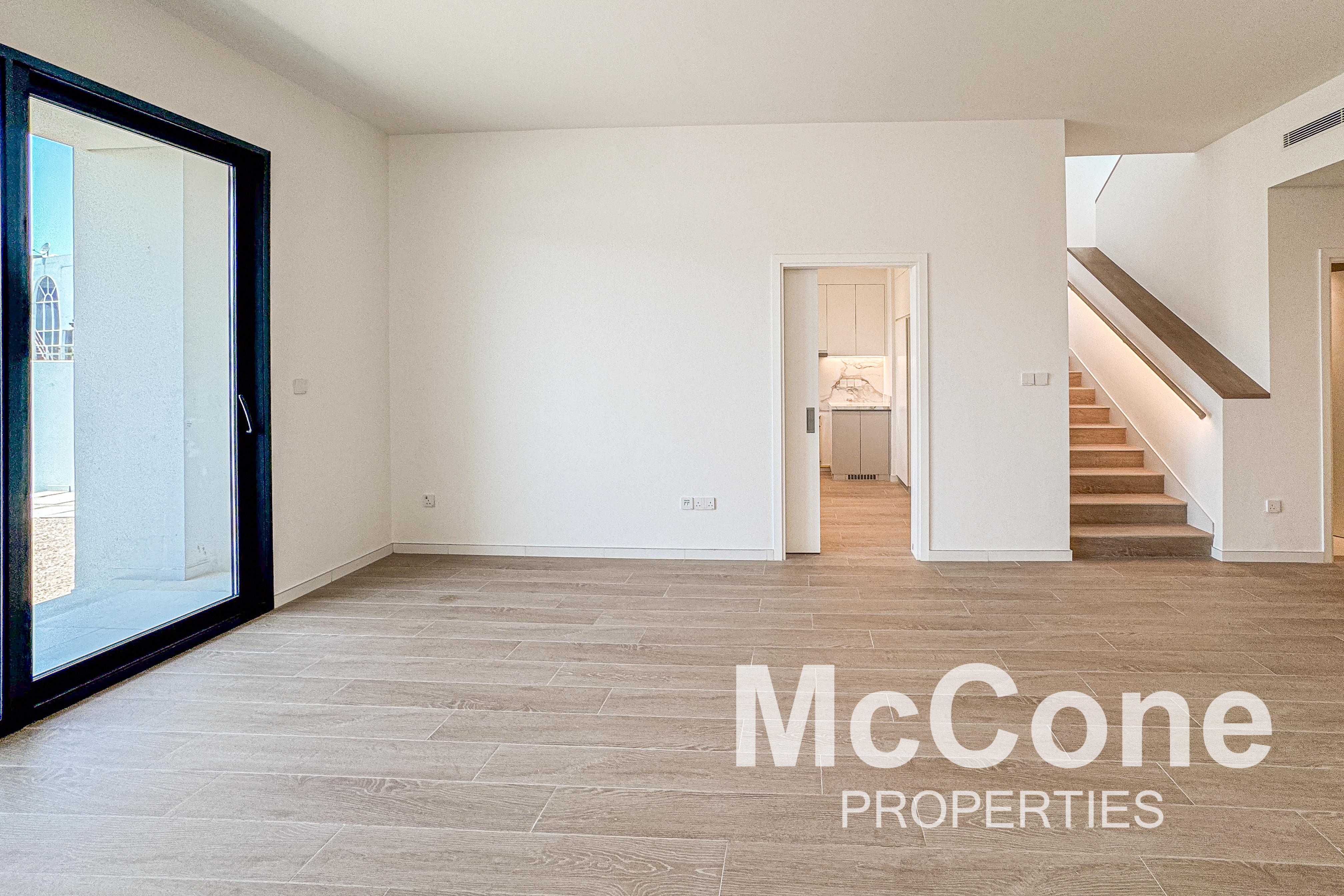 3 Bedroom Townhouse for Rent in Jebel Ali Village Townhouses, Jebel Ali — photo 4 of 20
