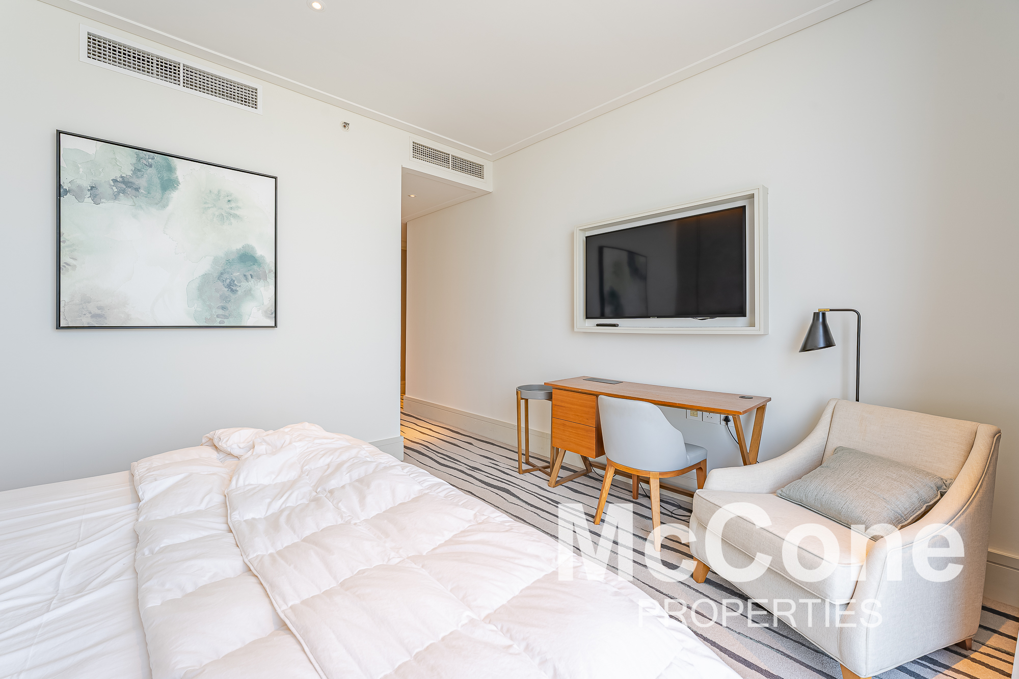 3 Bedroom Apartment for Rent in Vida Residence Downtown, Downtown Dubai — photograph 12 of 19