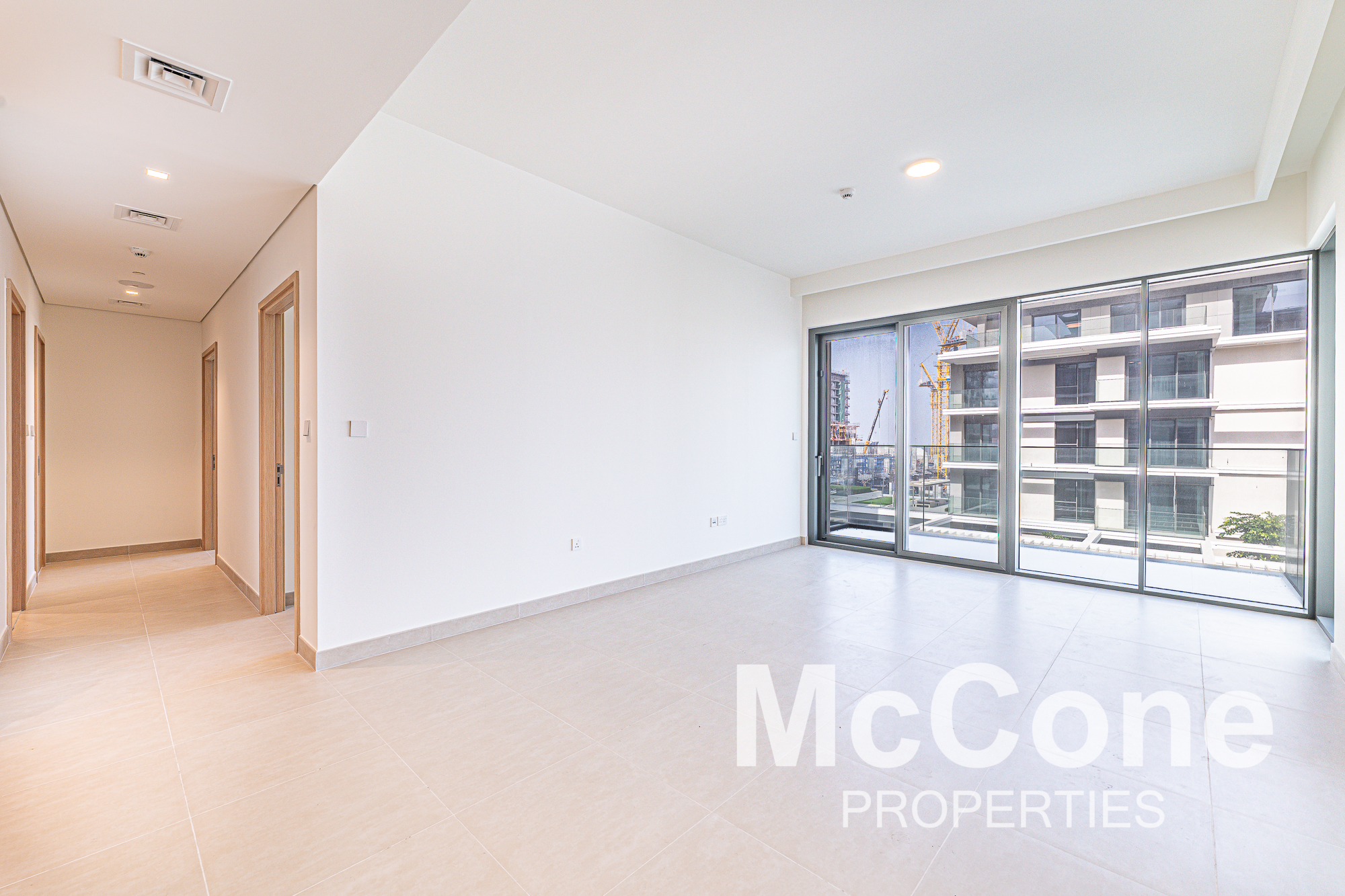 2 Bedroom Apartment for Rent in Seagate Building 2, Mina Rashid — photo 2 of 18
