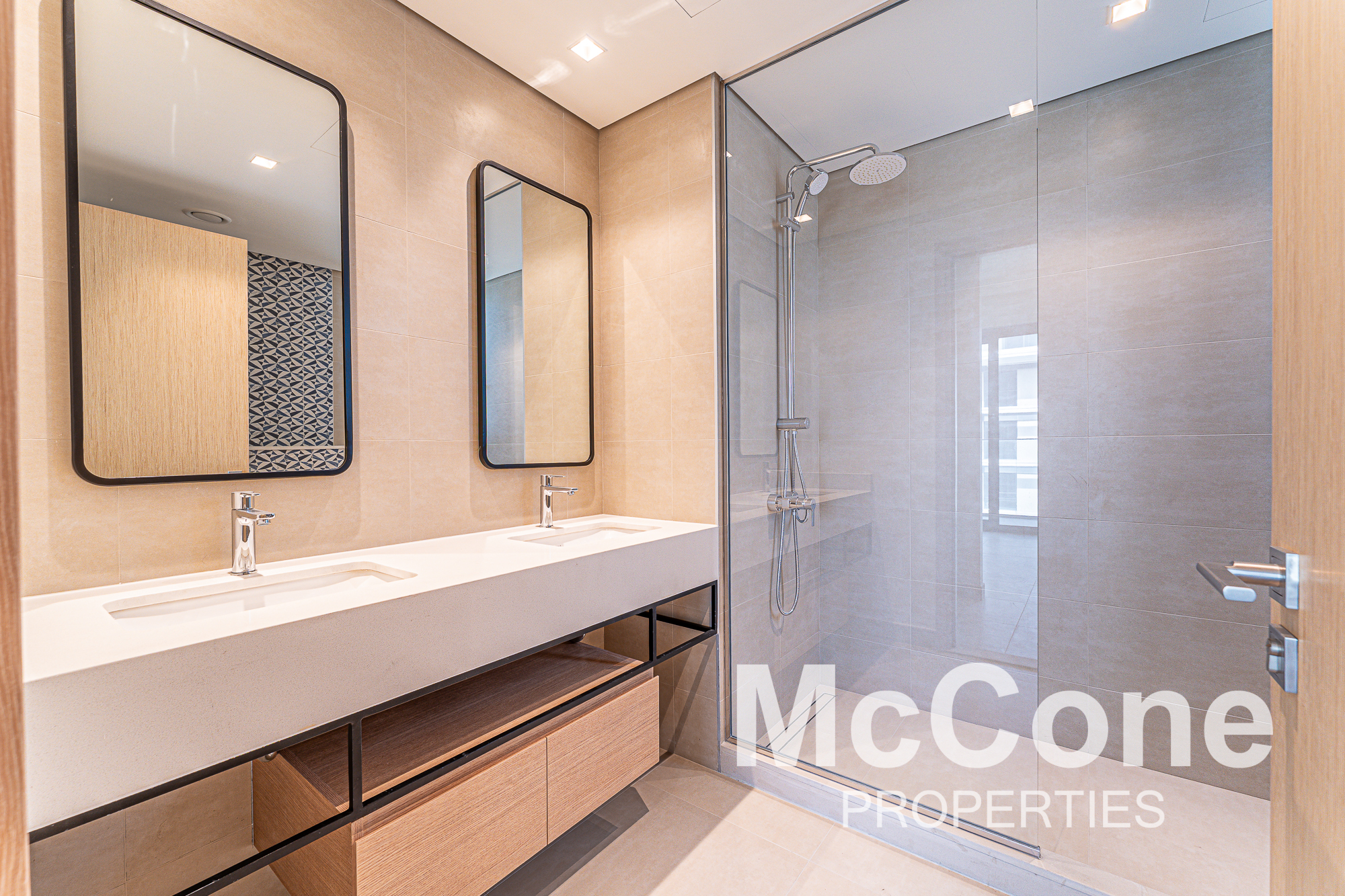 2 Bedroom Apartment for Rent in Seagate Building 2, Mina Rashid — photograph 14 of 18