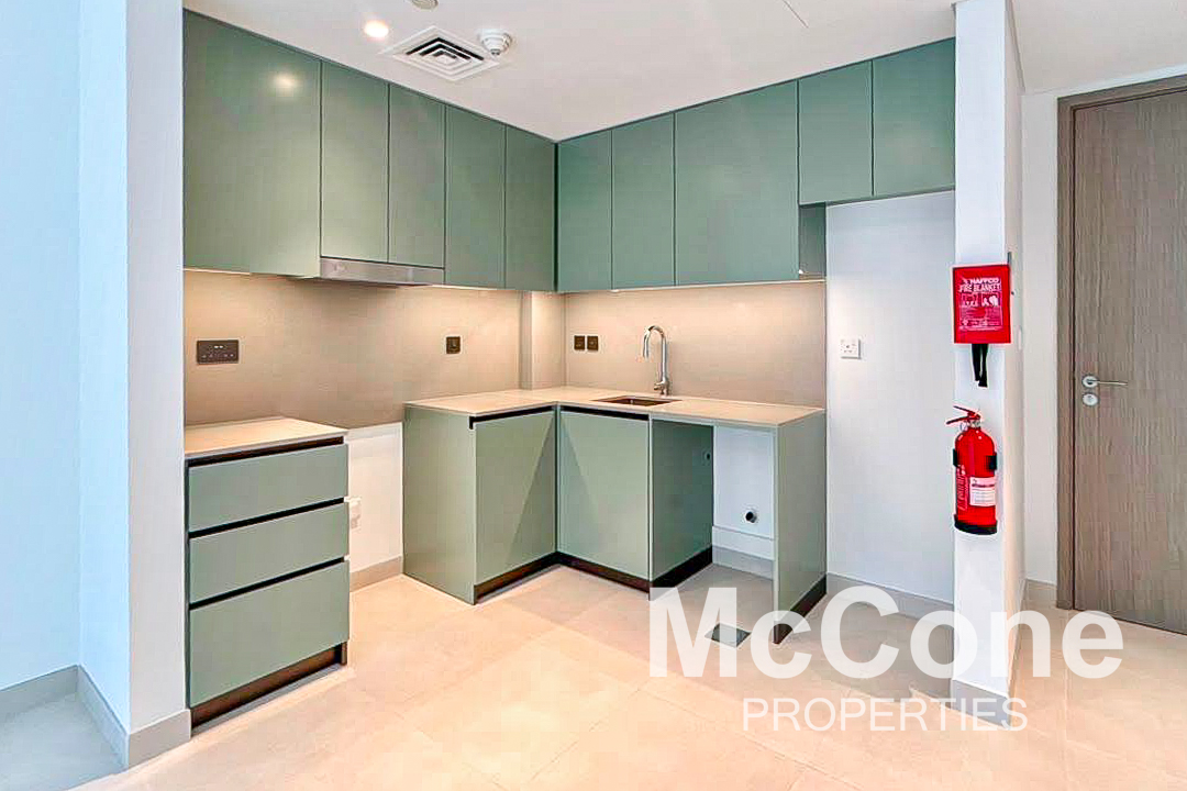 1 Bedroom Apartment for Rent in Myrtle, City Walk — photo 5 of 13