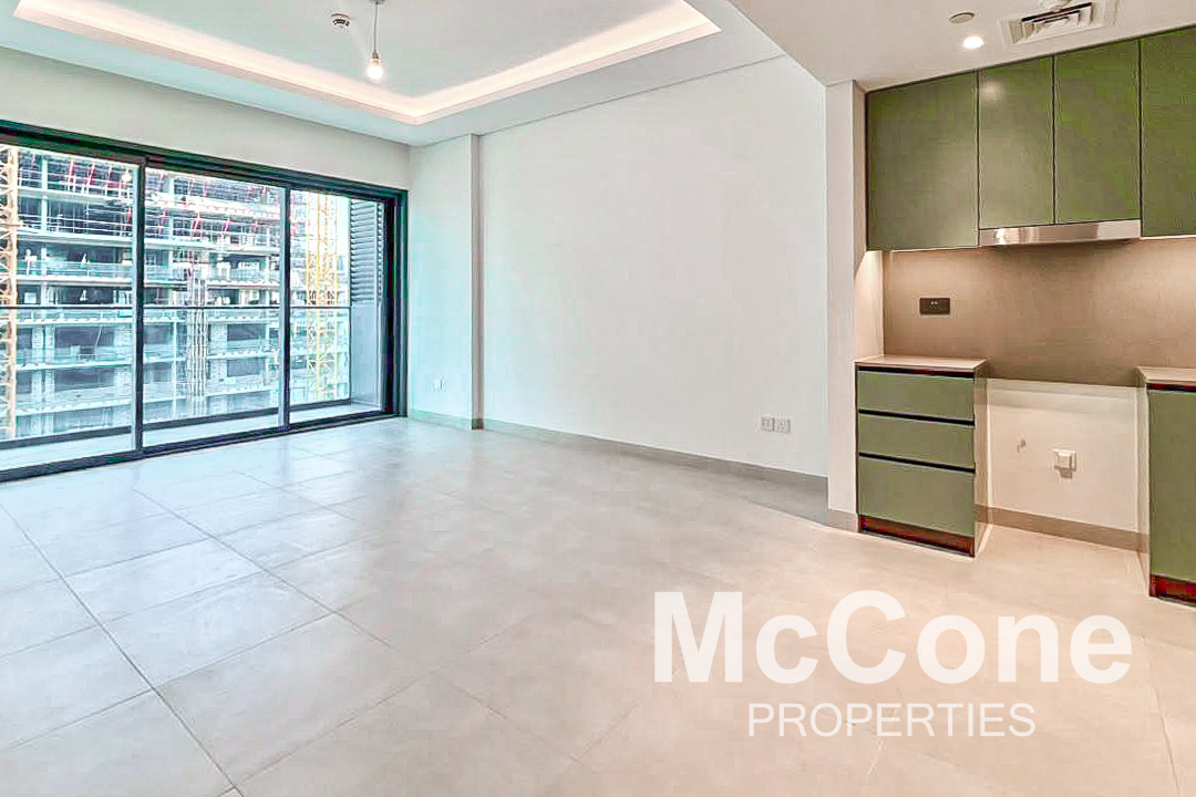 1 Bedroom Apartment for Rent in Myrtle, City Walk — photo 3 of 13
