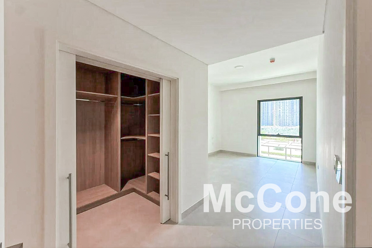 3 Bedroom Apartment for Rent in Parkside Views, Dubai Hills Estate — photo 2 of 11
