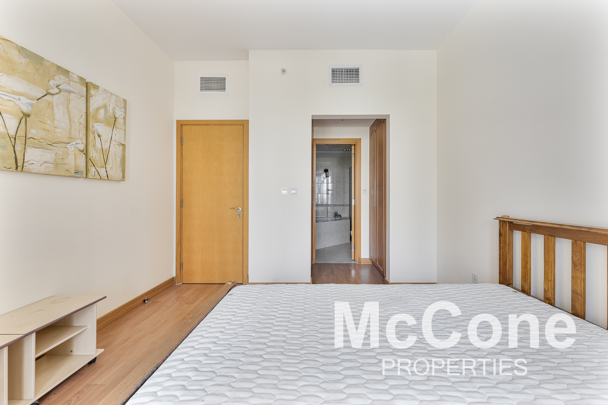 1 Bedroom Apartment for Rent in The Waves Tower B, Dubai Marina — photo 9 of 17