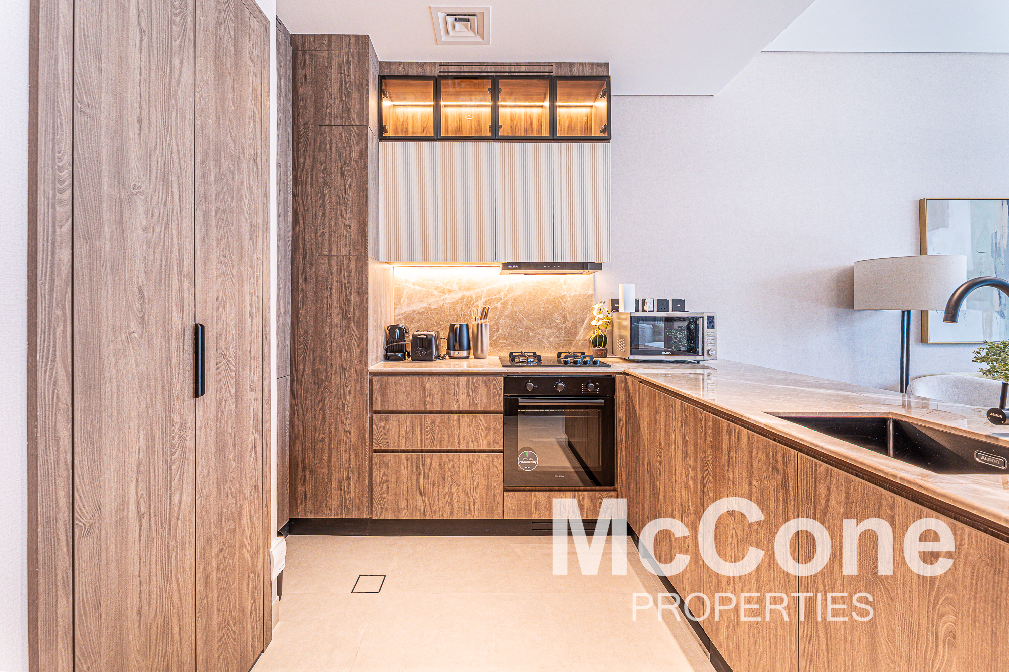 1 Bedroom Apartment for Rent in Marriott Residences, Business Bay — photo 2 of 13