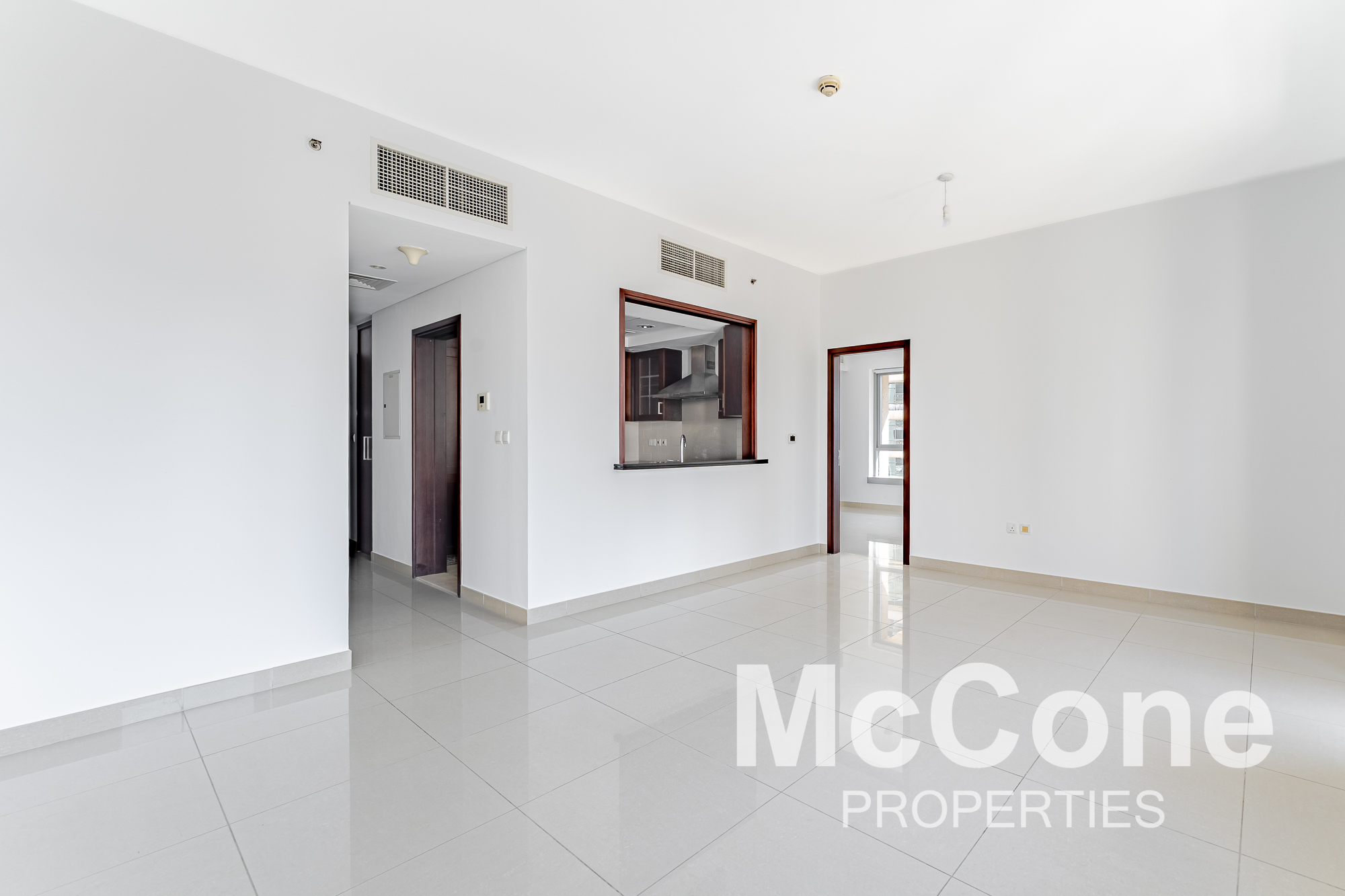 3 Bedroom Apartment for Rent in BLVD Heights Tower 2, Downtown Dubai — photo 4 of 16