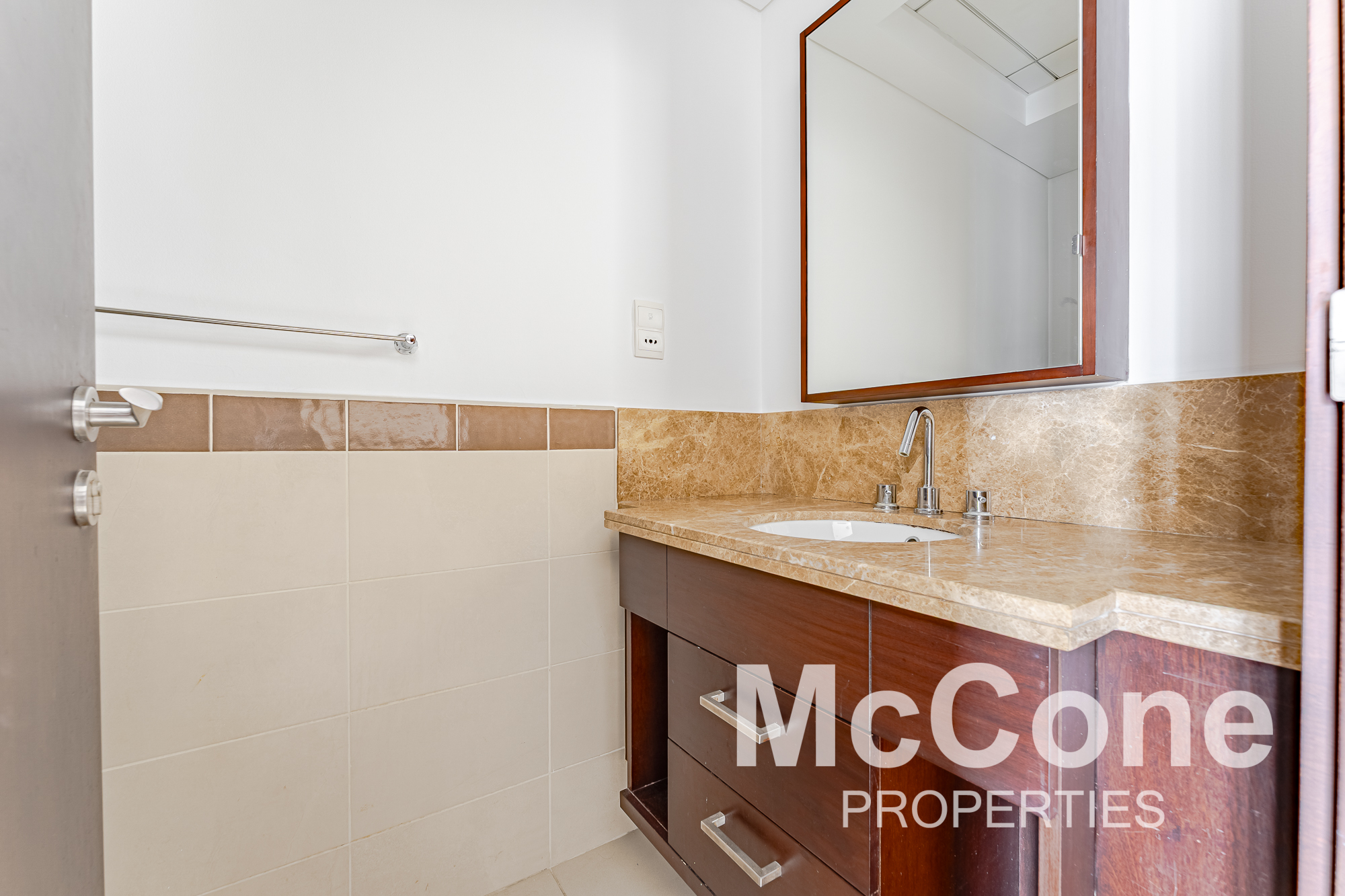 3 Bedroom Apartment for Rent in BLVD Heights Tower 2, Downtown Dubai — photograph 10 of 16