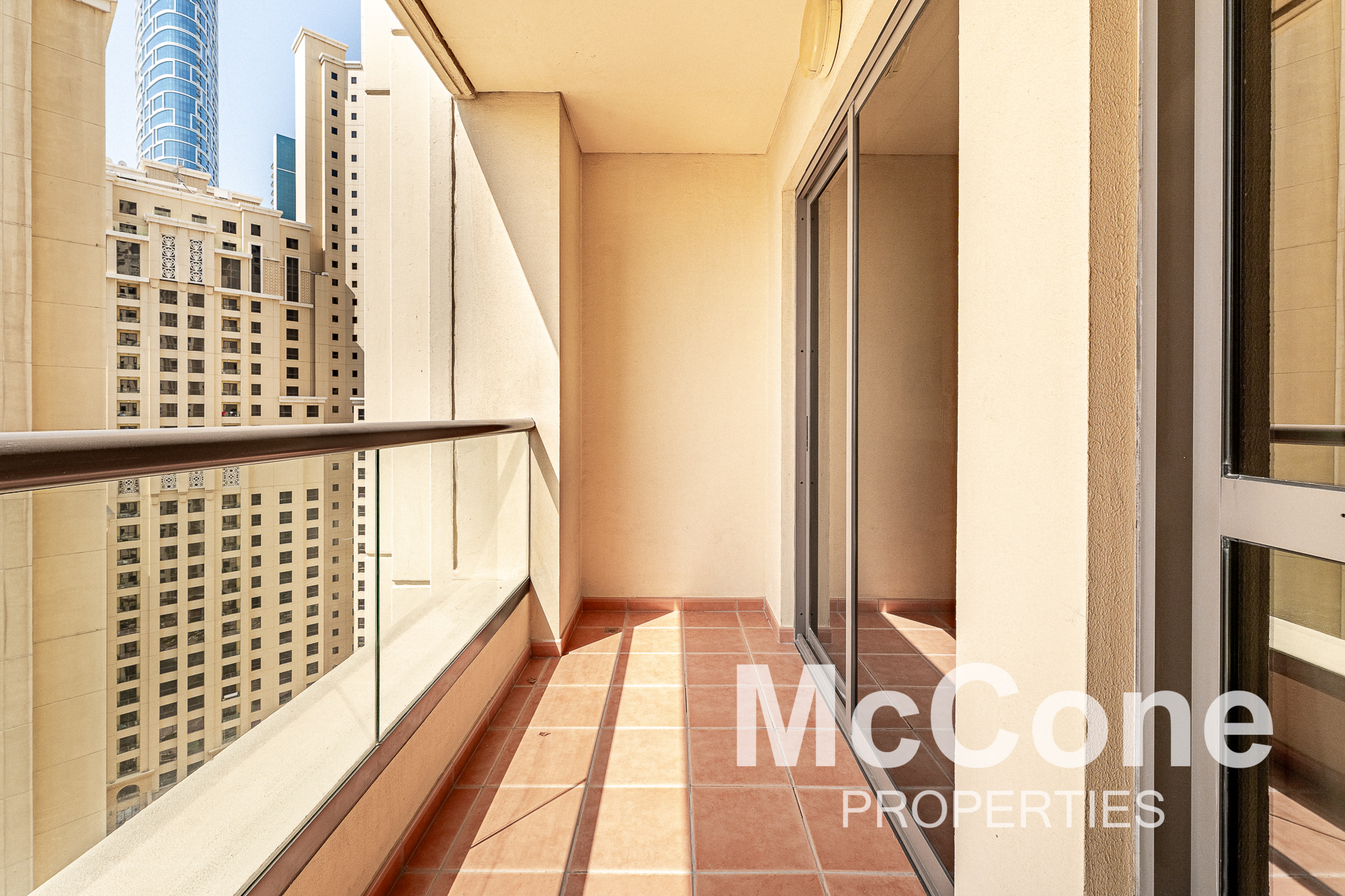 3 Bedroom Apartment for Rent in Shams 1, Jumeirah Beach Residence — photograph 20 of 25