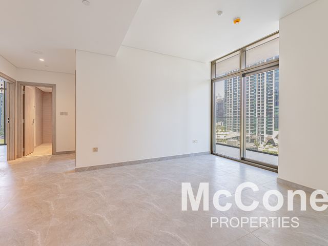 2 Bedroom Apartment for Rent in Peninsula Two, Business Bay