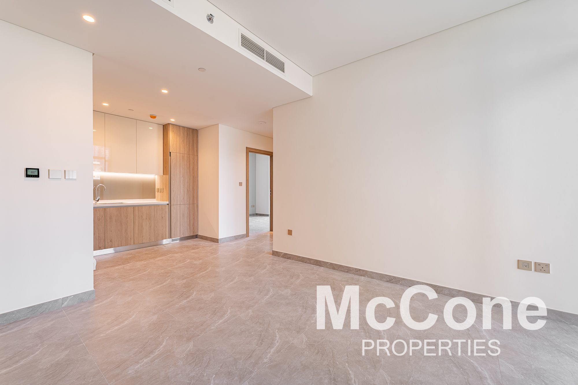 2 Bedroom Apartment for Rent in Peninsula Two, Business Bay — photo 3 of 16