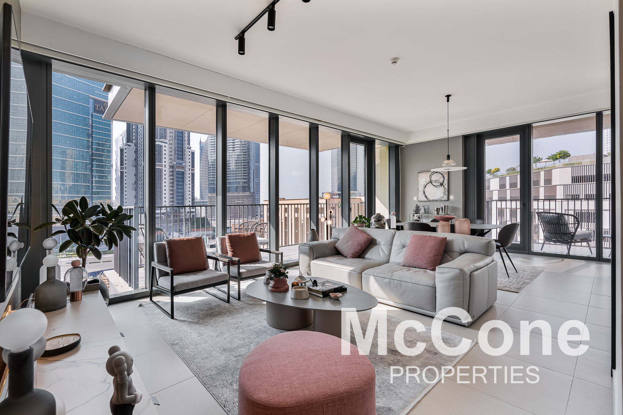 2 Bedroom Apartment for Rent in BLVD Heights Tower 1, Downtown Dubai — photo 2 of 22