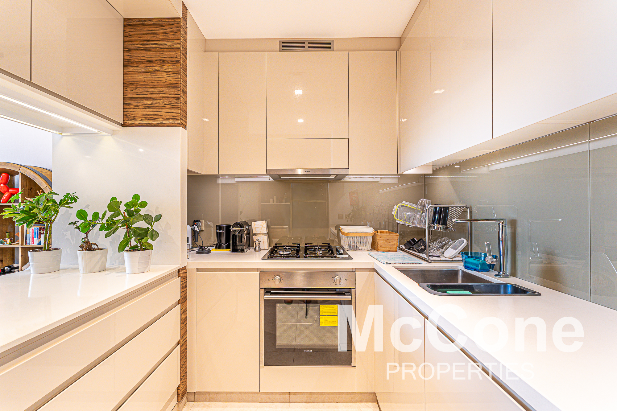 1 Bedroom Apartment for Rent in Banyan Tree Residences Hillside Dubai, Jumeirah Lake Towers — photo 7 of 16