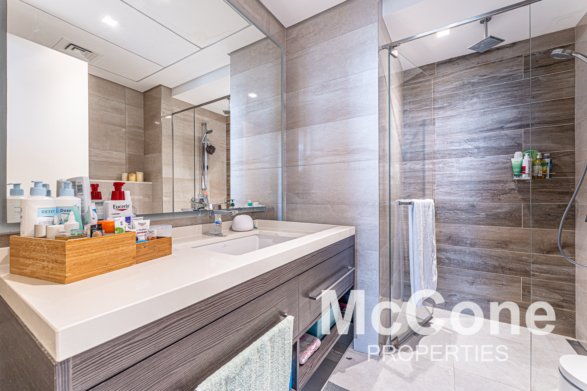 1 Bedroom Apartment for Rent in Banyan Tree Residences Hillside Dubai, Jumeirah Lake Towers — photograph 10 of 16