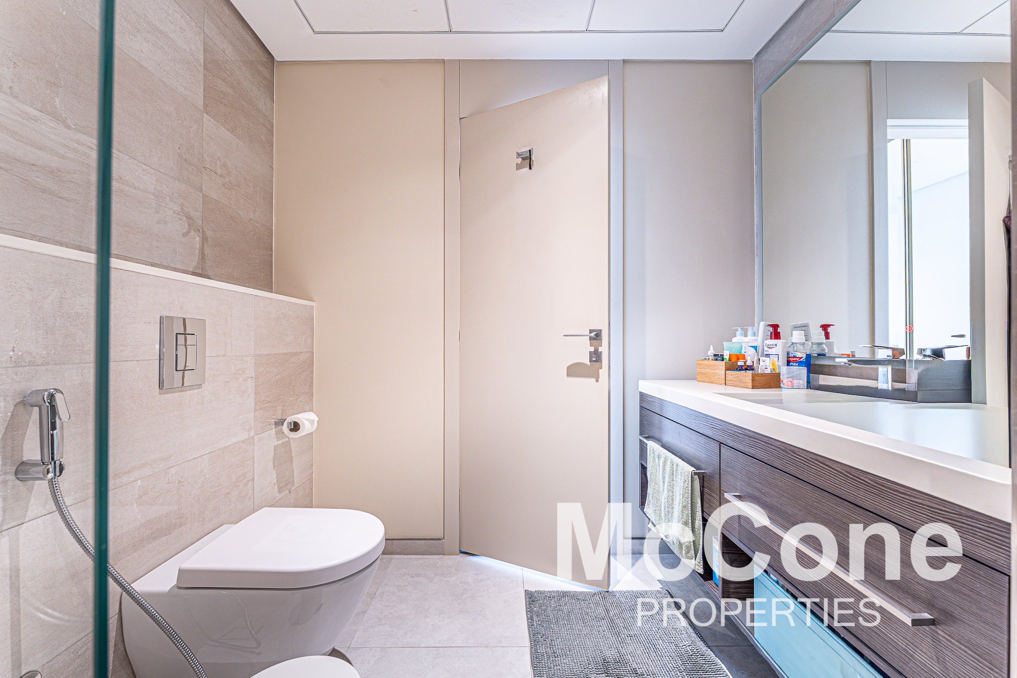 1 Bedroom Apartment for Rent in Banyan Tree Residences Hillside Dubai, Jumeirah Lake Towers — photograph 11 of 16