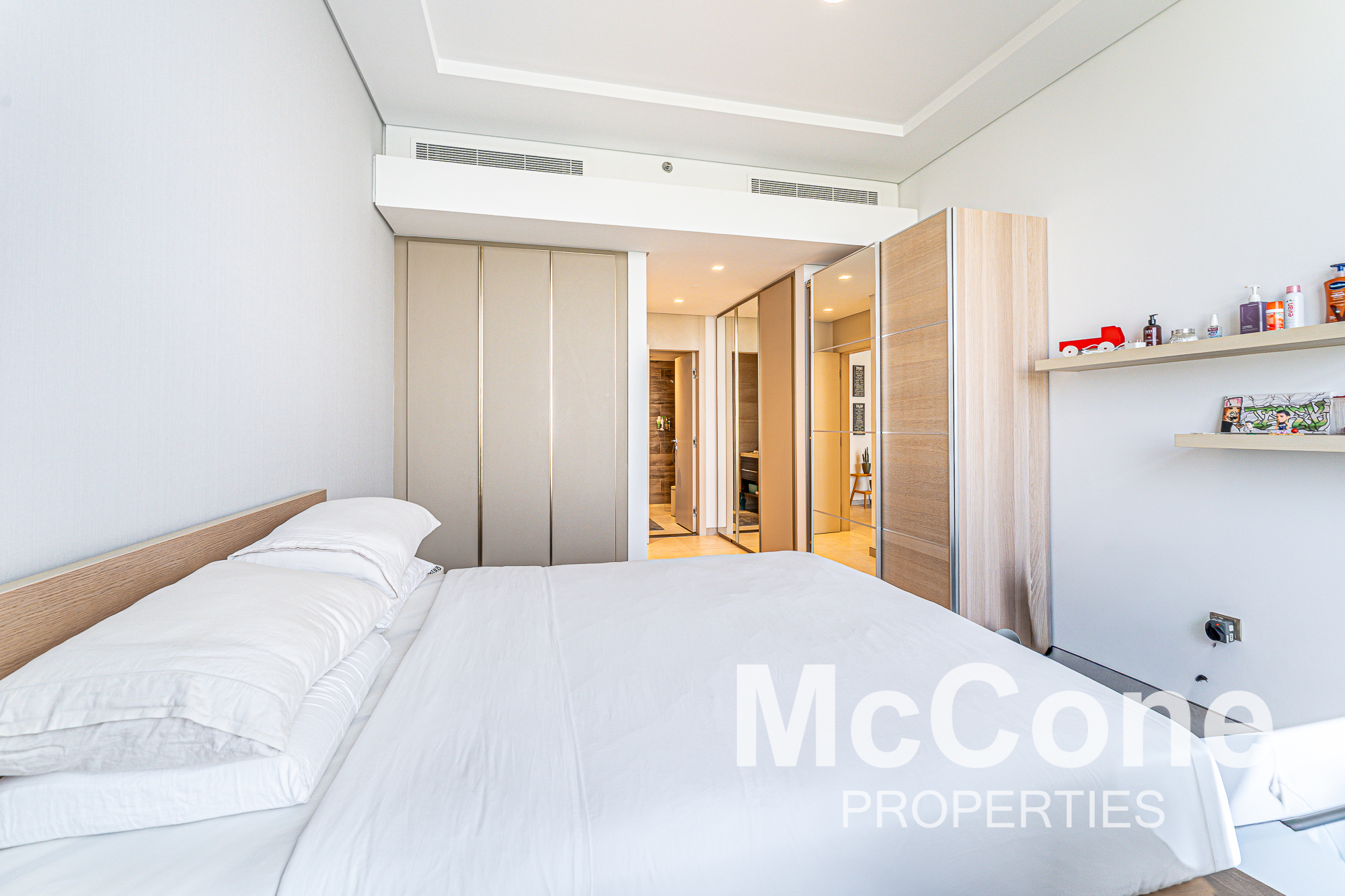 1 Bedroom Apartment for Rent in Banyan Tree Residences Hillside Dubai, Jumeirah Lake Towers — photograph 13 of 16